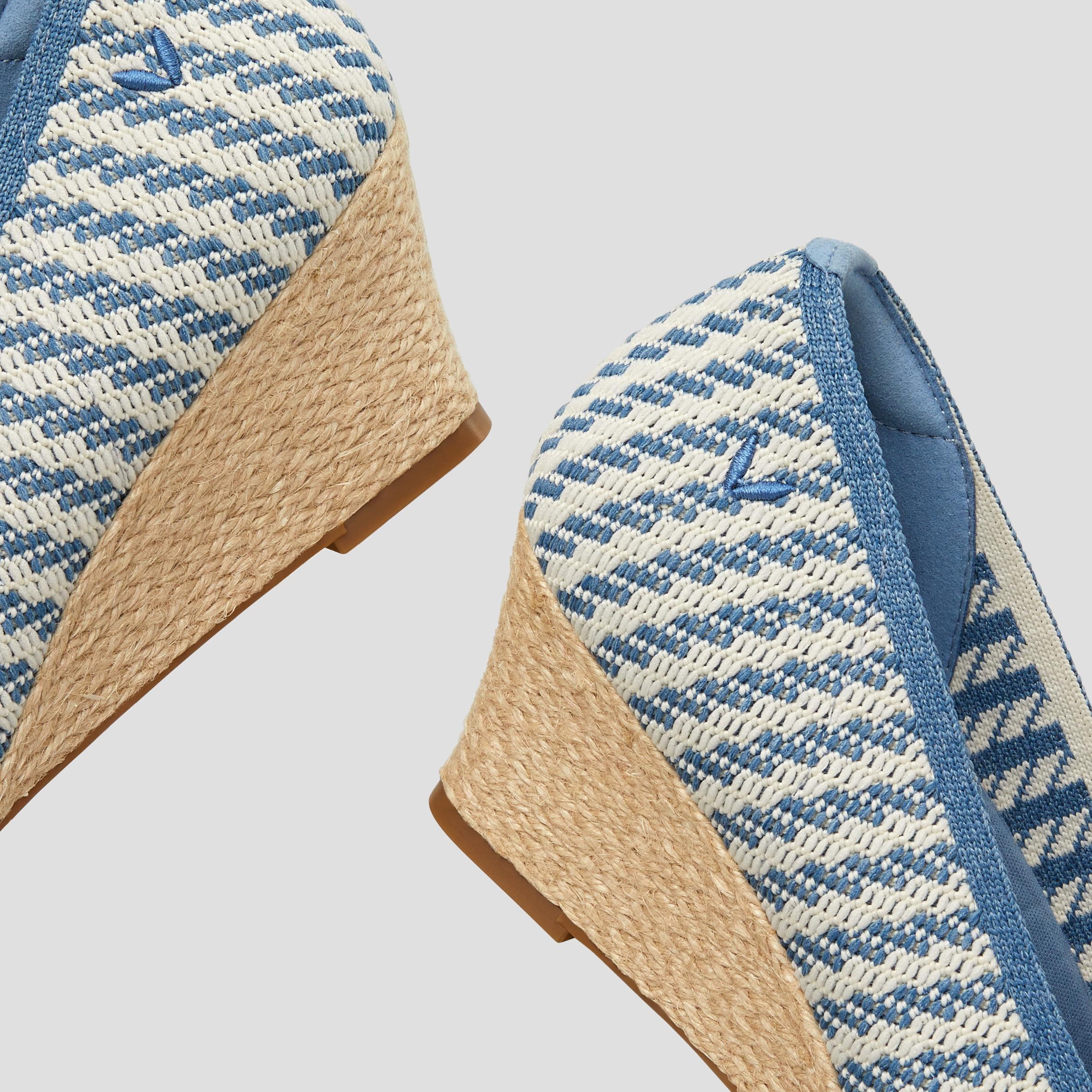 Pointed-Toe Wedge (Aria Wedge Pro) Product Image