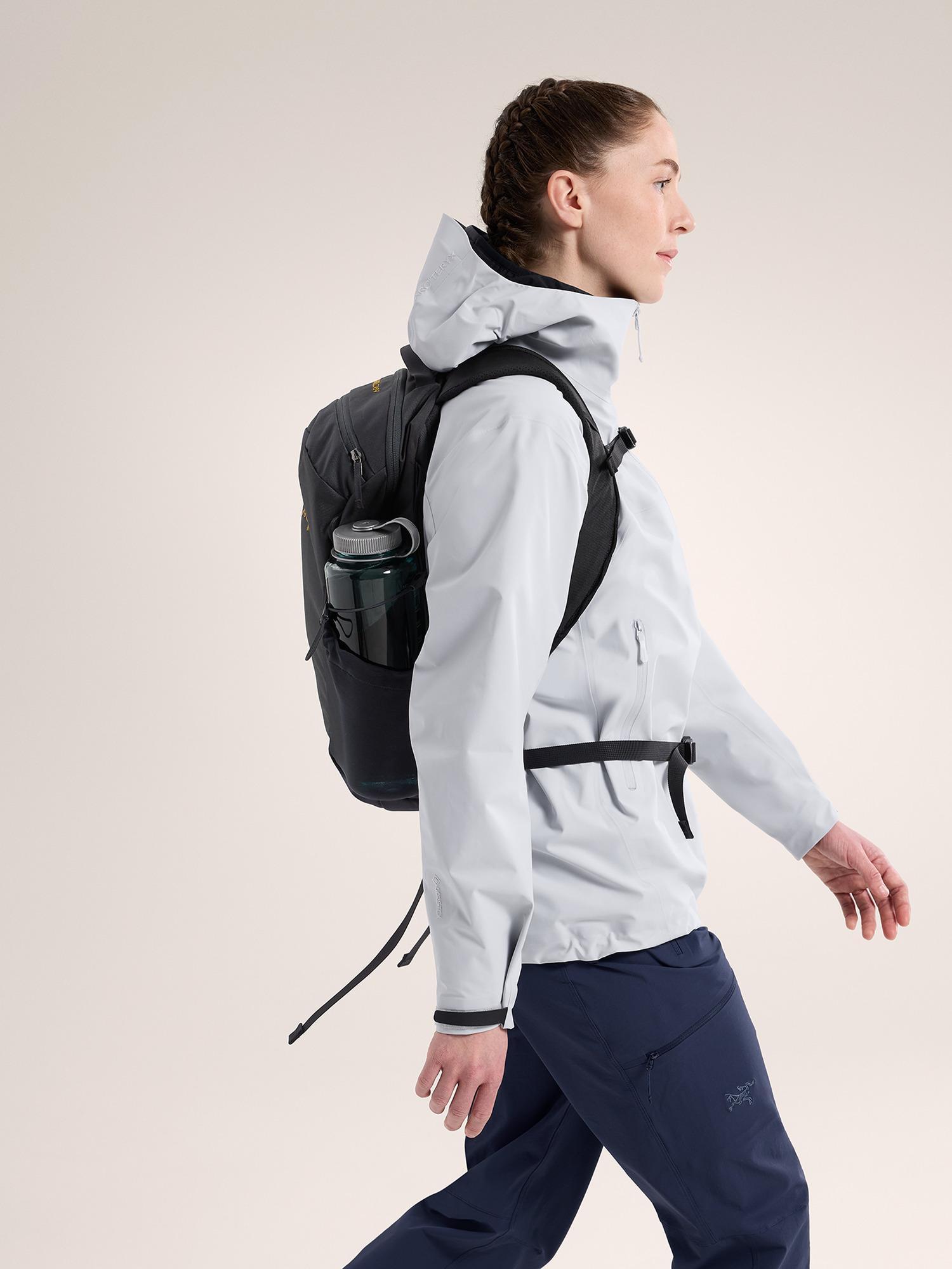 Mantis 16 Backpack Product Image