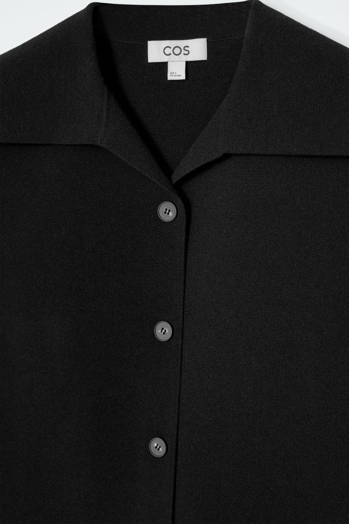 COLLARED KNITTED VEST Product Image