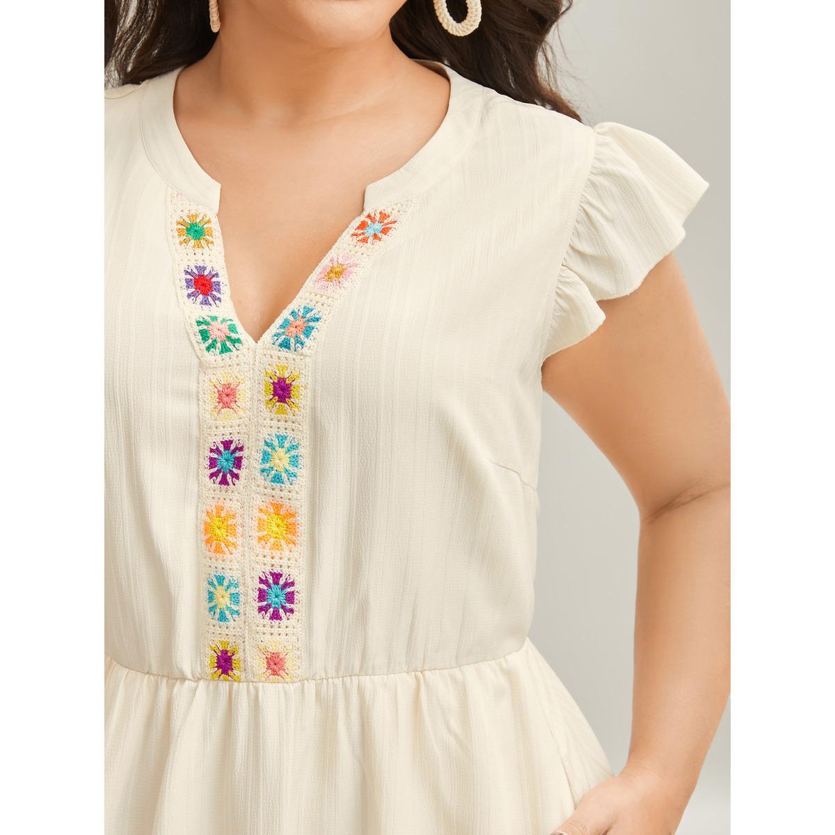 Plus Size Notched Collar Spliced Pockets Midi Dress Beige Women Ruffles Notched collar Cap Sleeve Curvy BloomChic 14-16/1X Product Image