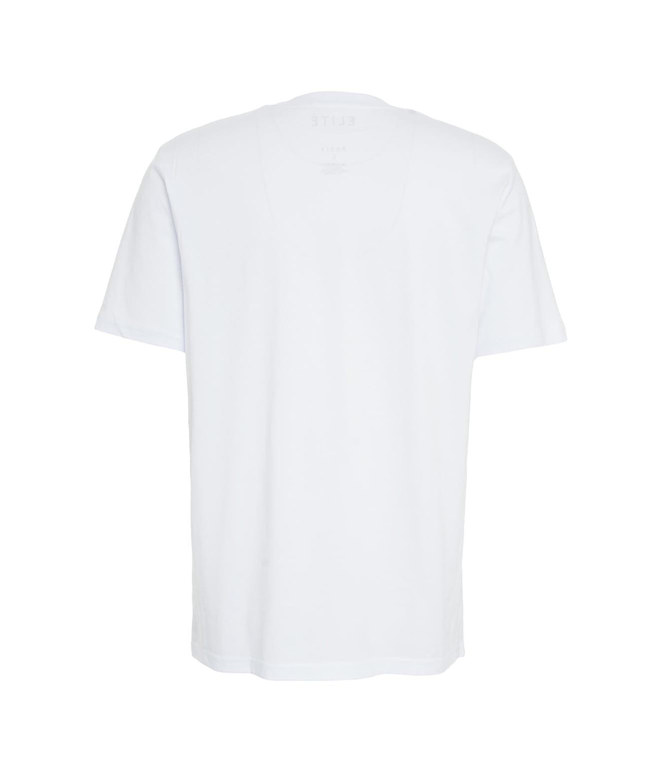 T-shirt 'Le Club' Product Image