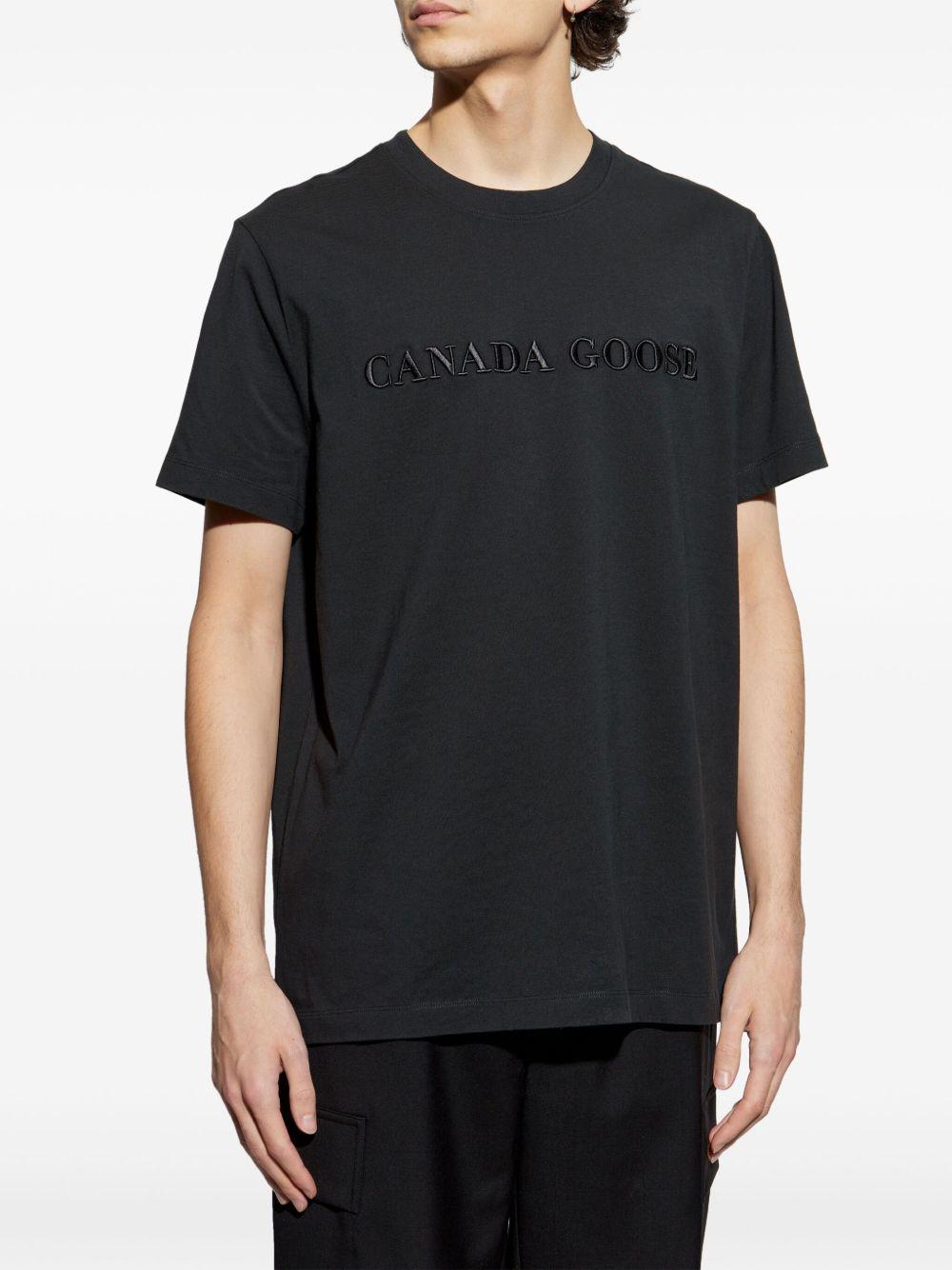 logo-embroidered T-shirt Product Image