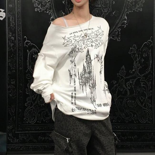 Long Sleeve Crew Neck Graphic Print Oversized T-Shirt Product Image