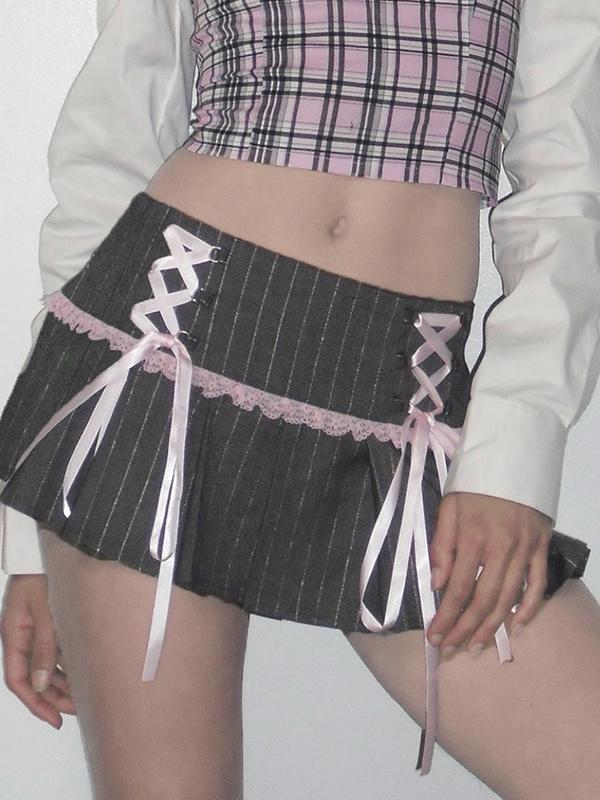 Designer Bow Tie Mini Skirt Product Image