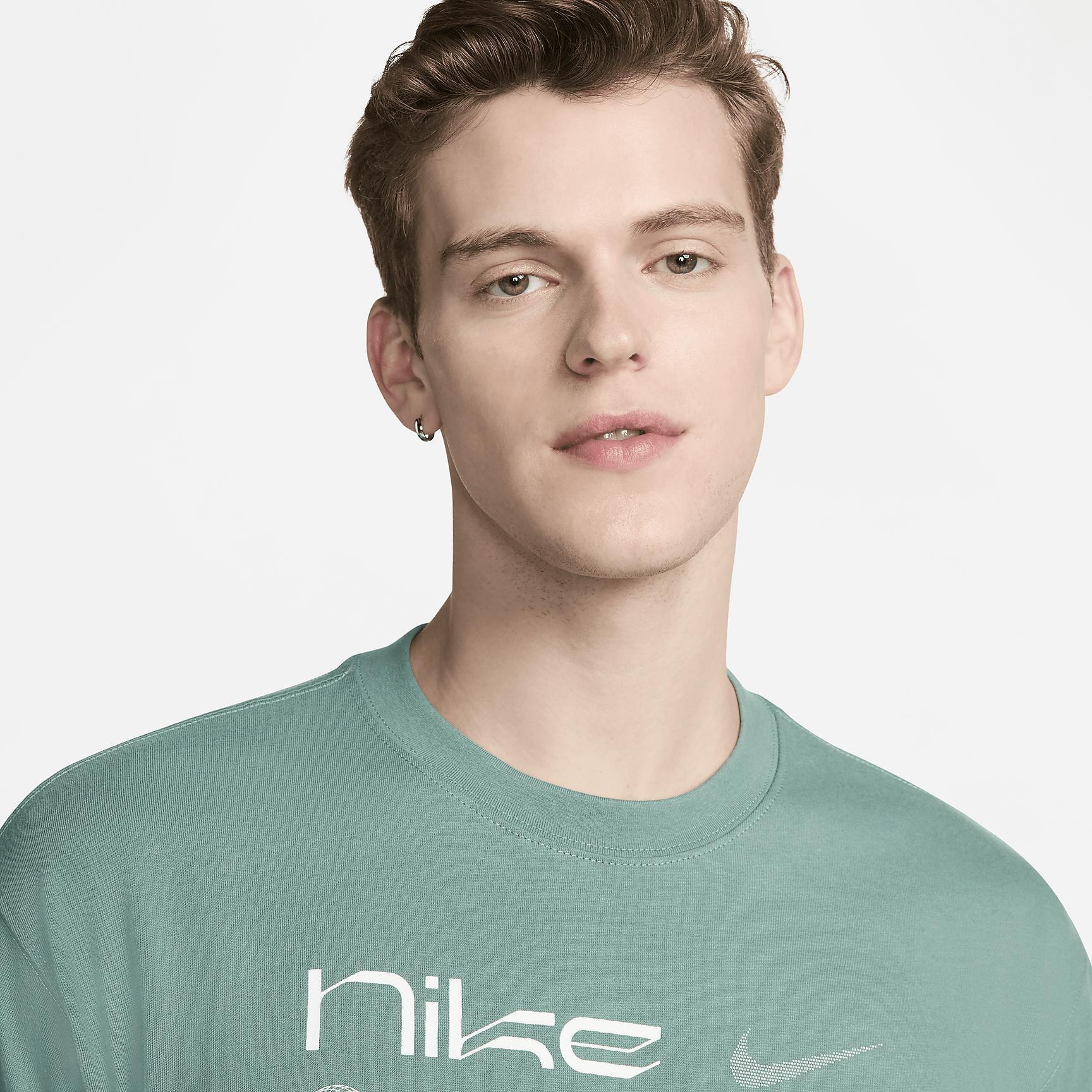 Nike Mens Max90 Basketball T-Shirt Product Image