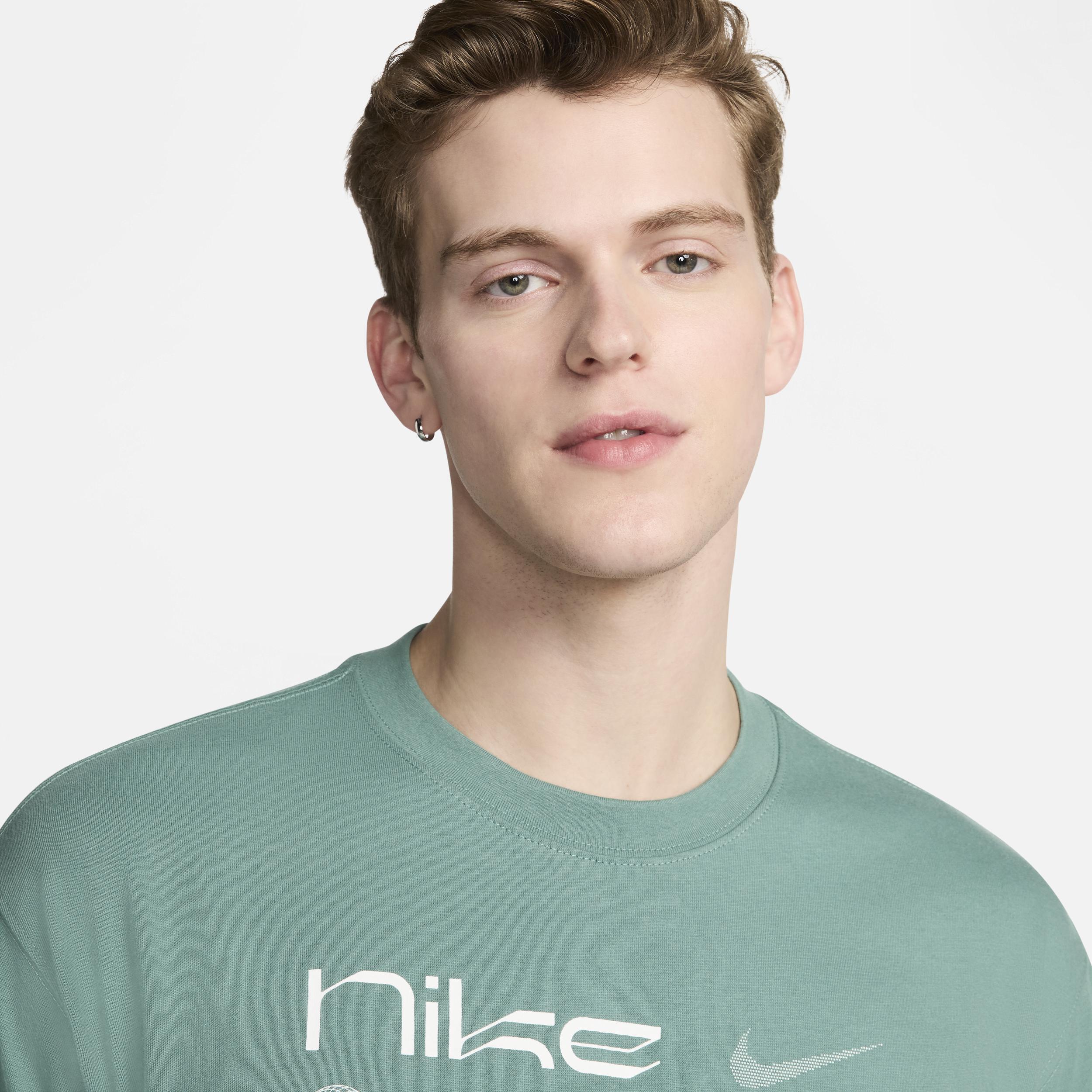 Nike Mens Max90 Basketball T-Shirt Product Image