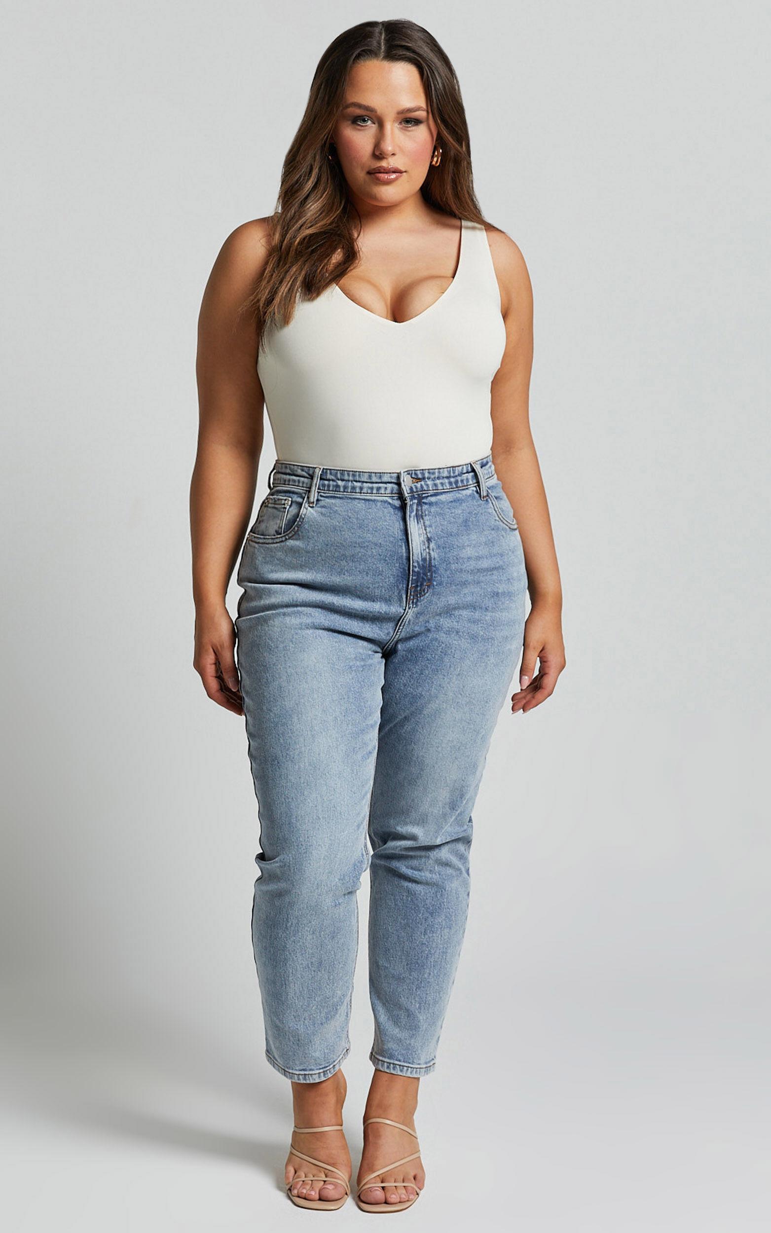 Kerrie Bodysuit - V Neck Bodysuit in Cream Product Image