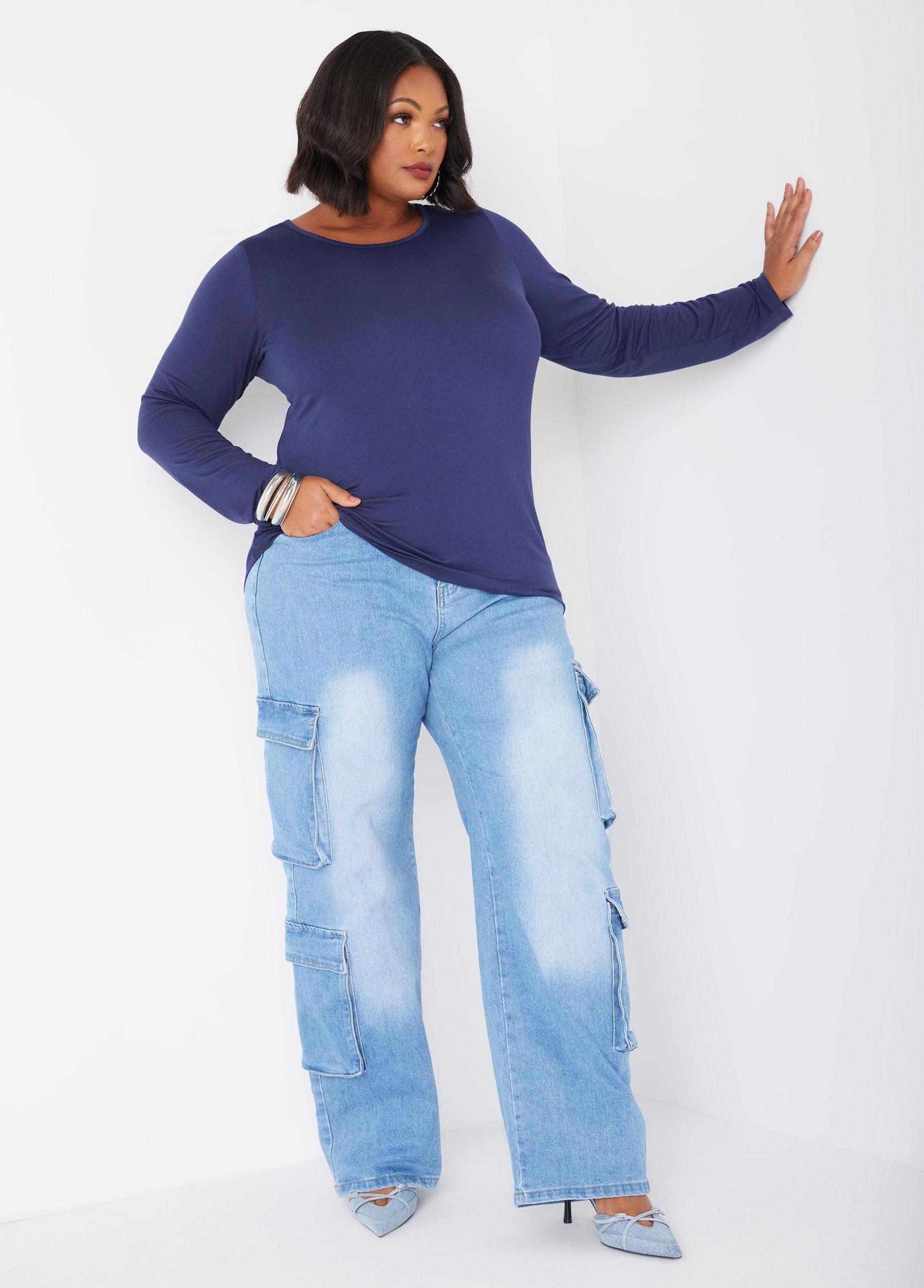 Basic Long Sleeved Tee Product Image