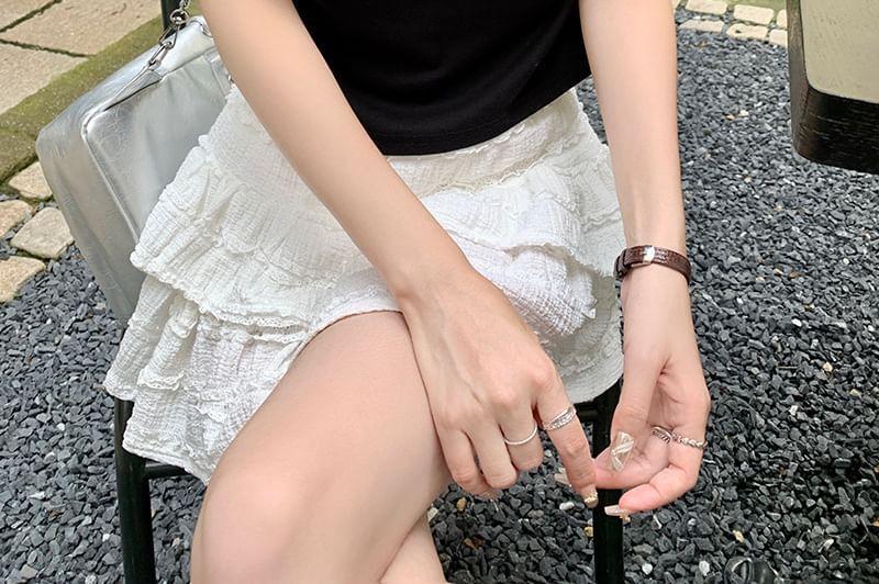 Short-Sleeve Henley Lace Trim Crop Top Product Image