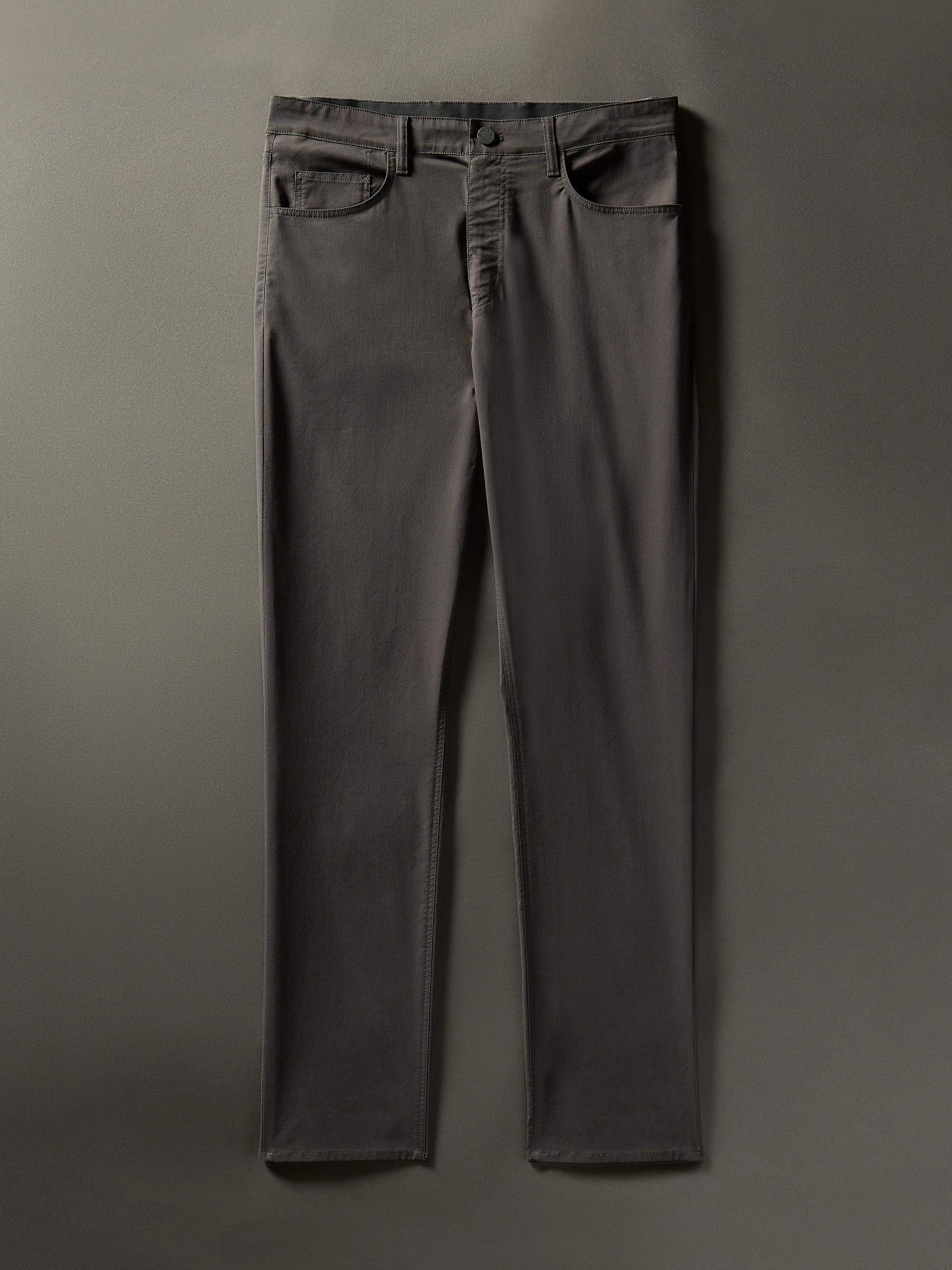 Movement™ 5-Pocket Pant - Graphite Male Product Image