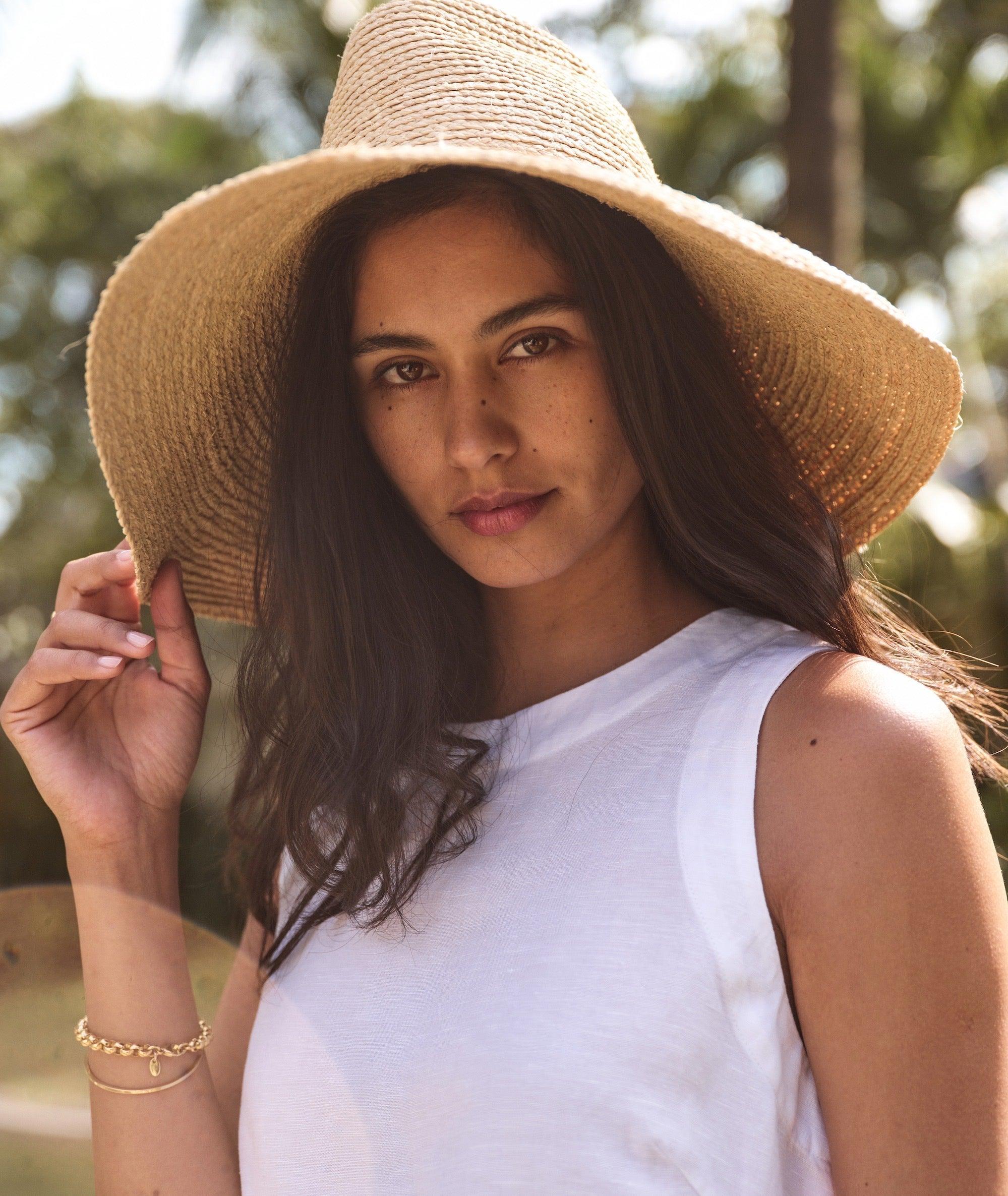 Quinn Linen Tank Product Image