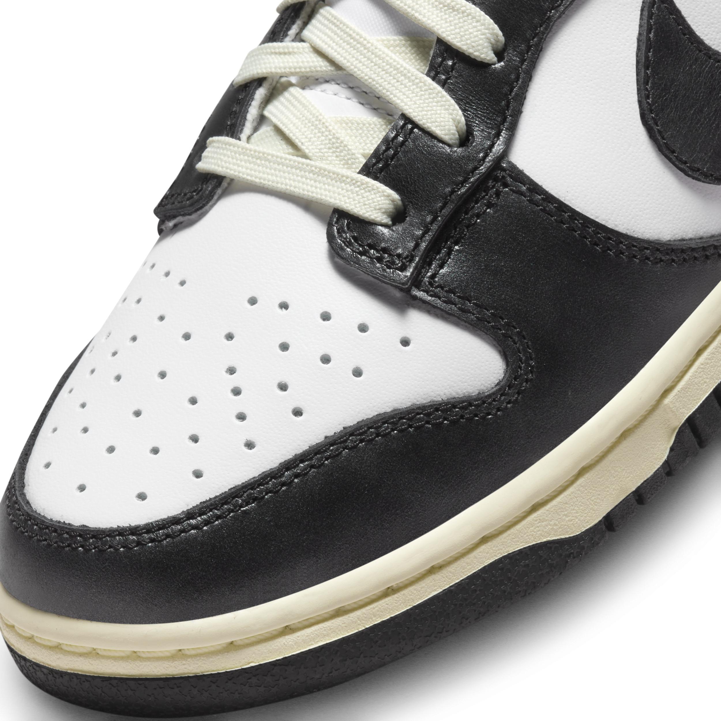 Nike Womens Dunk Low Premium Shoes Product Image