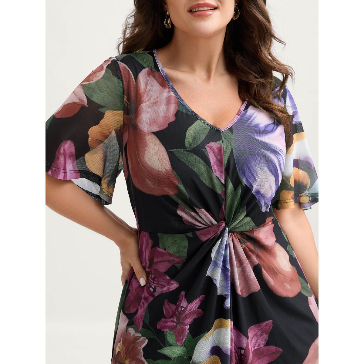 Plus Size Large Floral Print Twist Front Midi Dress RedViolet Women V-neck Short sleeve Curvy BloomChic 12/L Product Image