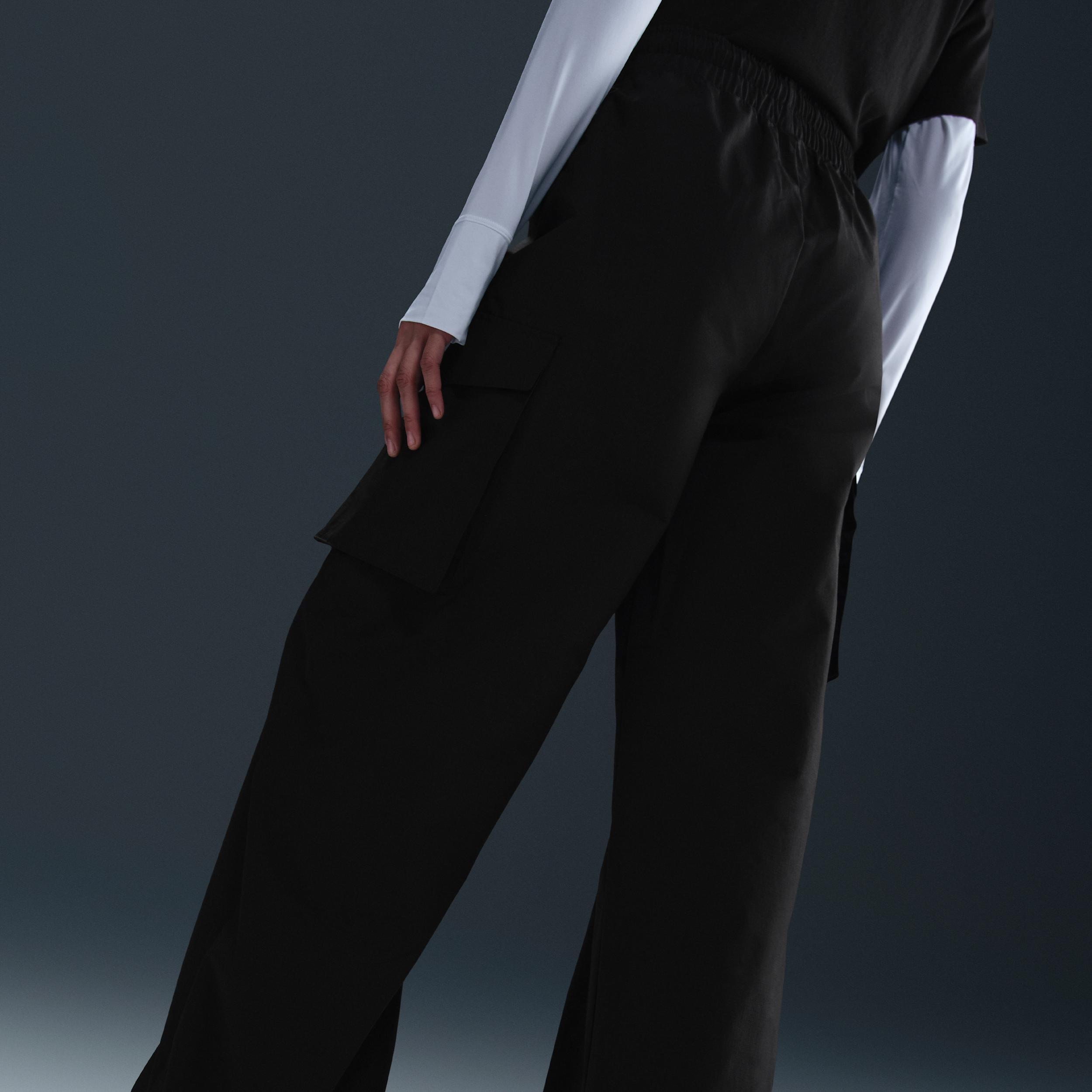 Women's Nike Sportswear Everything Wovens Mid-Rise Cargo Pants Product Image