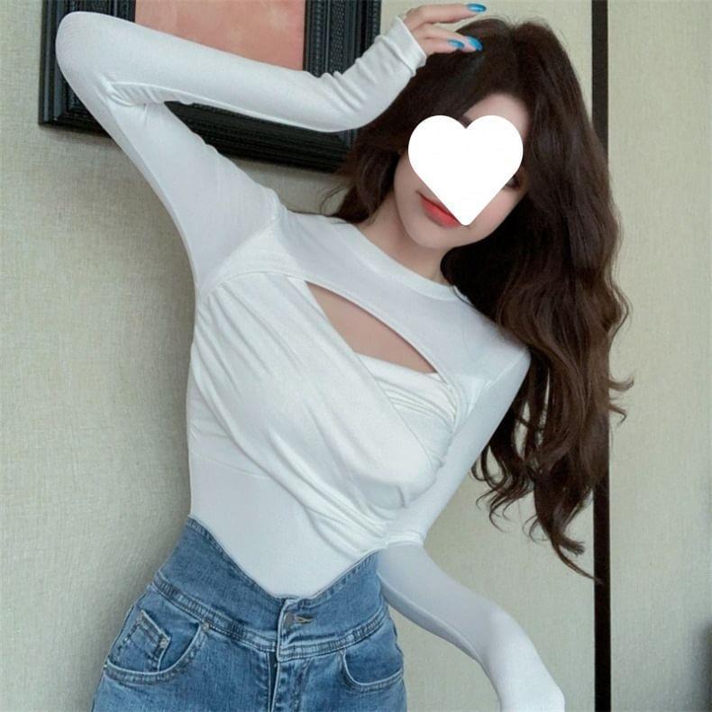 Set: V-Neck Plain Wrap Camisole Top + Long-Sleeve Plain Crop Tee Product Image