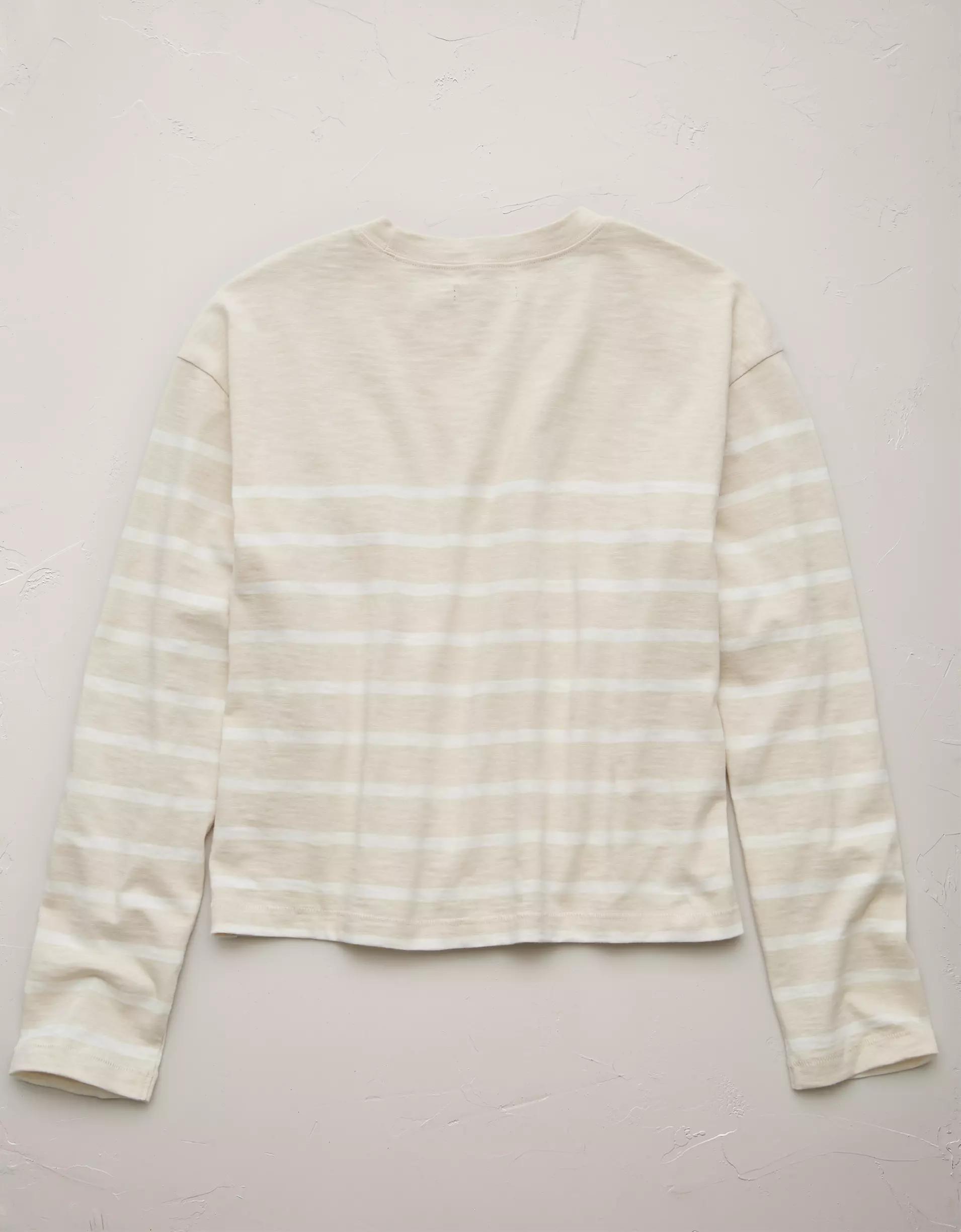 AE77 Premium Boxy Long-Sleeve T-Shirt Product Image