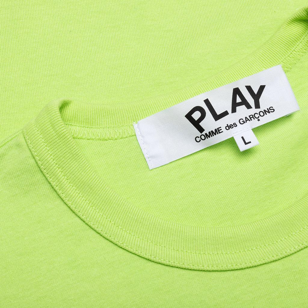 Pastelle Red Emblem T-Shirt - Green Male Product Image
