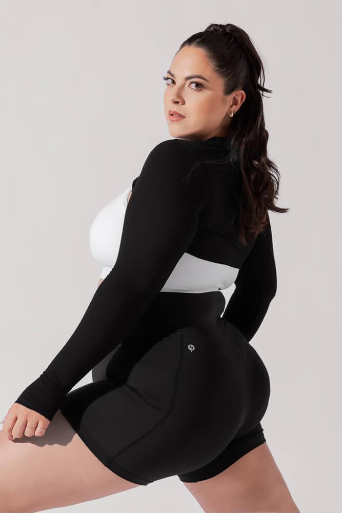 Relevé Ribbed Shrug - Black Product Image