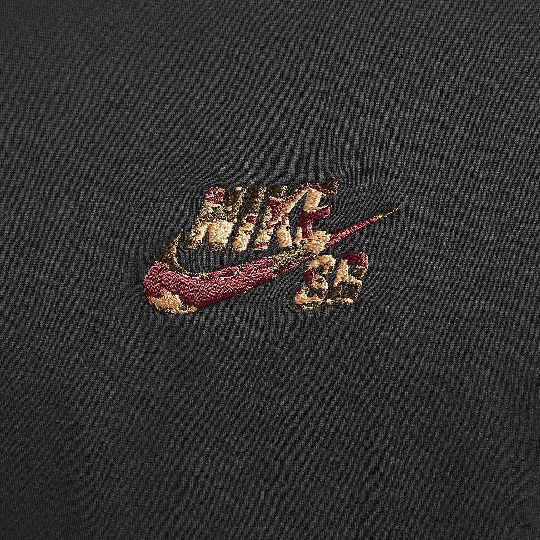 Men's Nike Sportswear Max90 T-Shirt Product Image