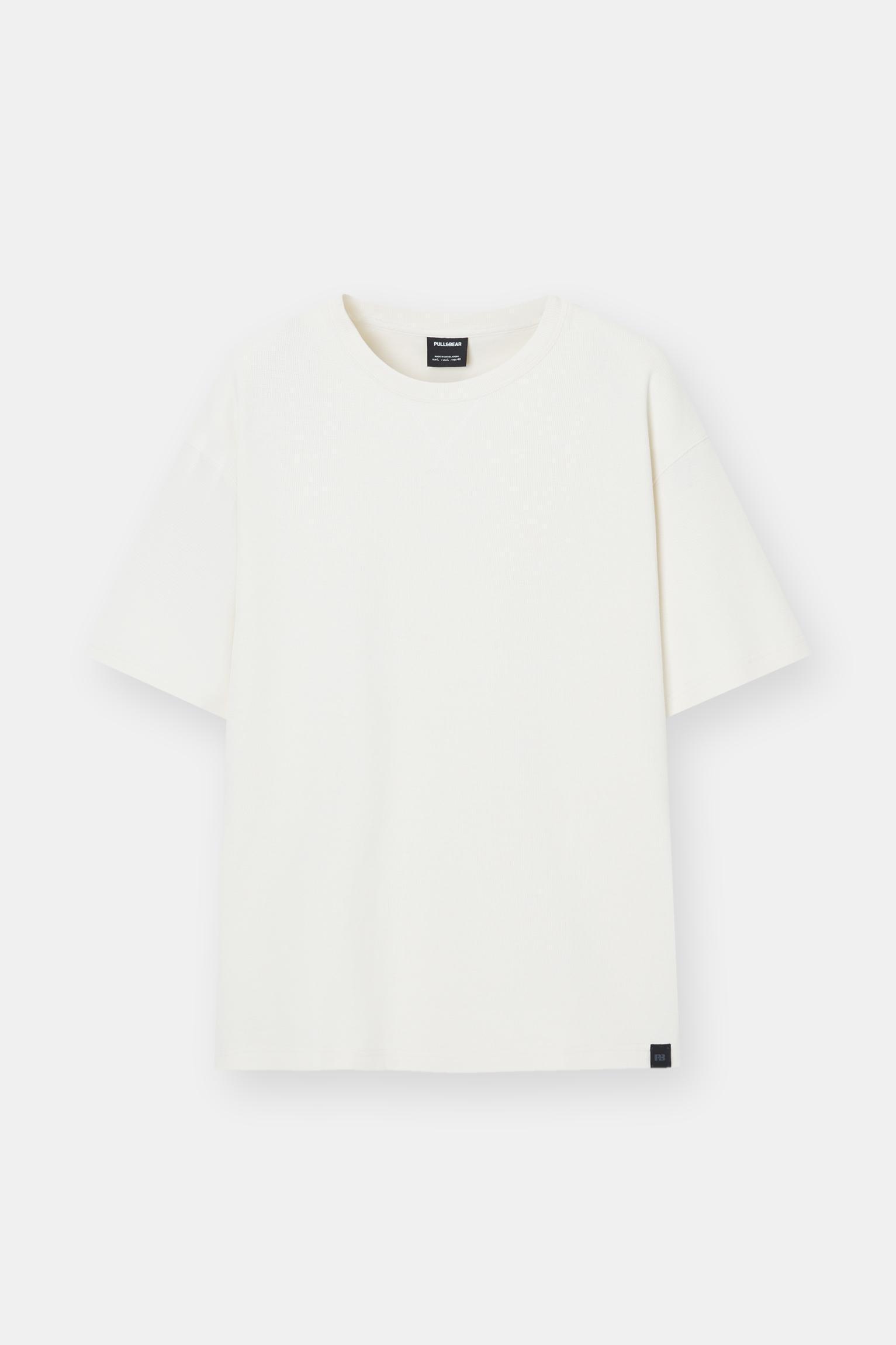 Basic short sleeve textured T-shirt Product Image