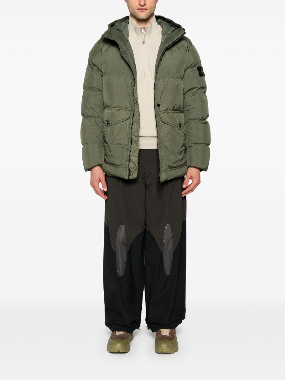 STONE ISLAND Crinkled Hooded Puffer Coat In Green Product Image