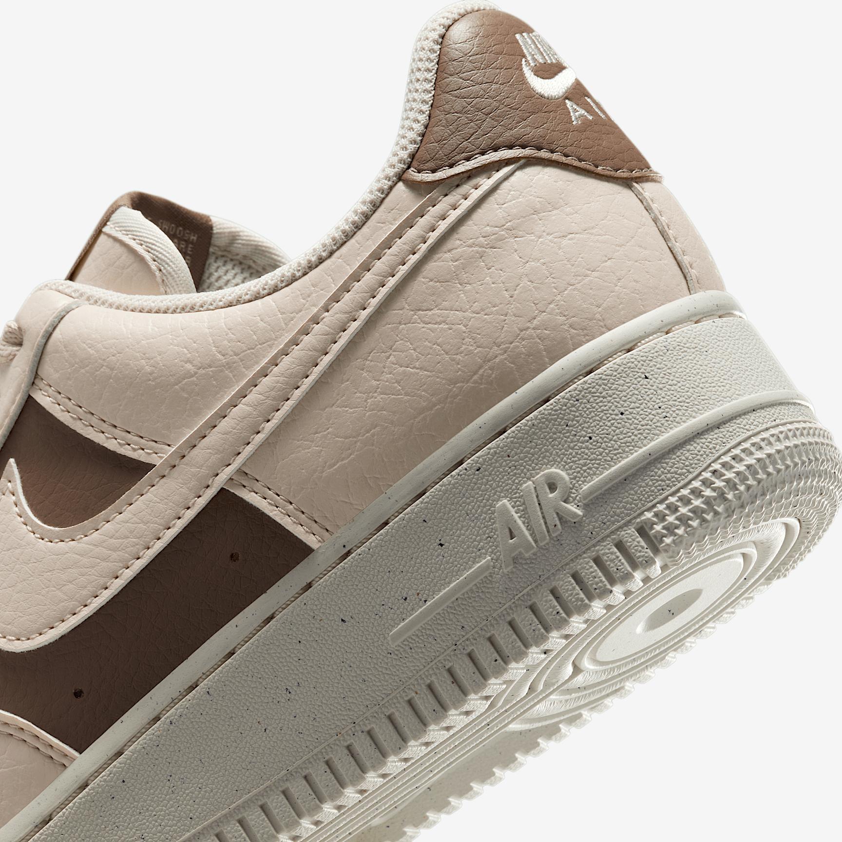 Nike Women's Air Force 1 '07 Shoes Product Image