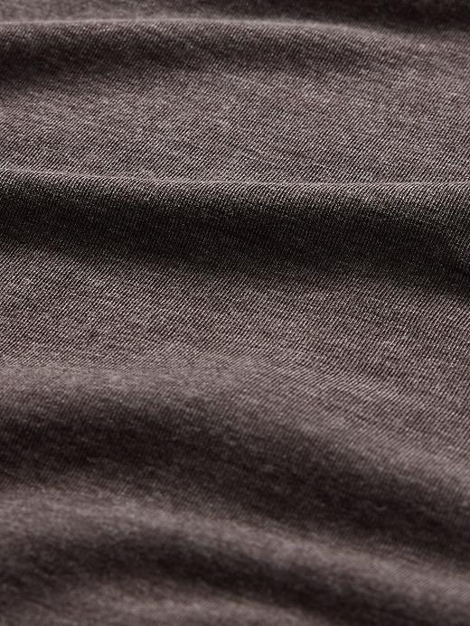GapFit Breathe T-Shirt Product Image