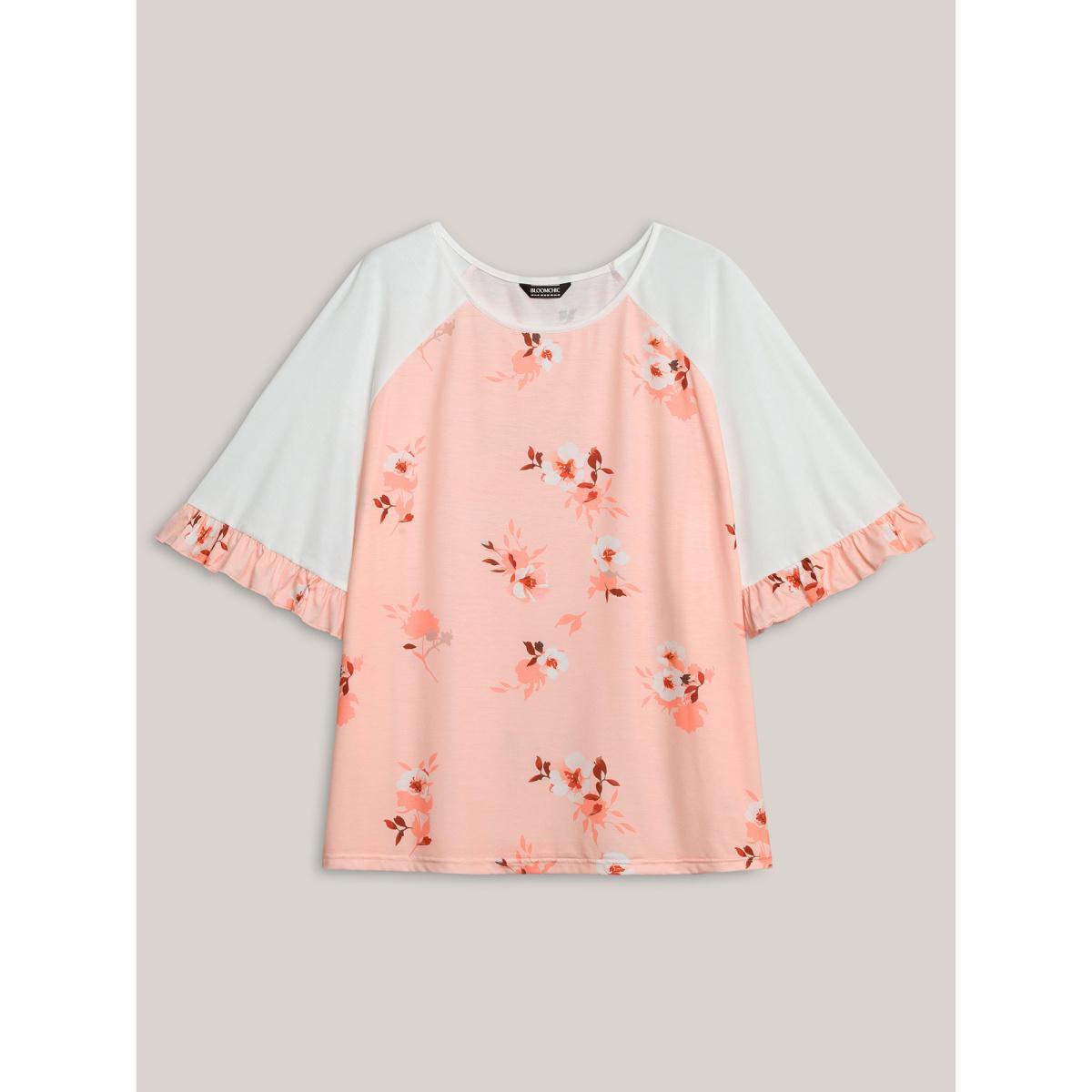 Plus Size Floral Print Spliced Lotus Leaf Sleeve T-Shirt Multicolor Women Gathered Natural Flowers Round Neck Everyday-Casual T-shirts BloomChic 28/5X Product Image