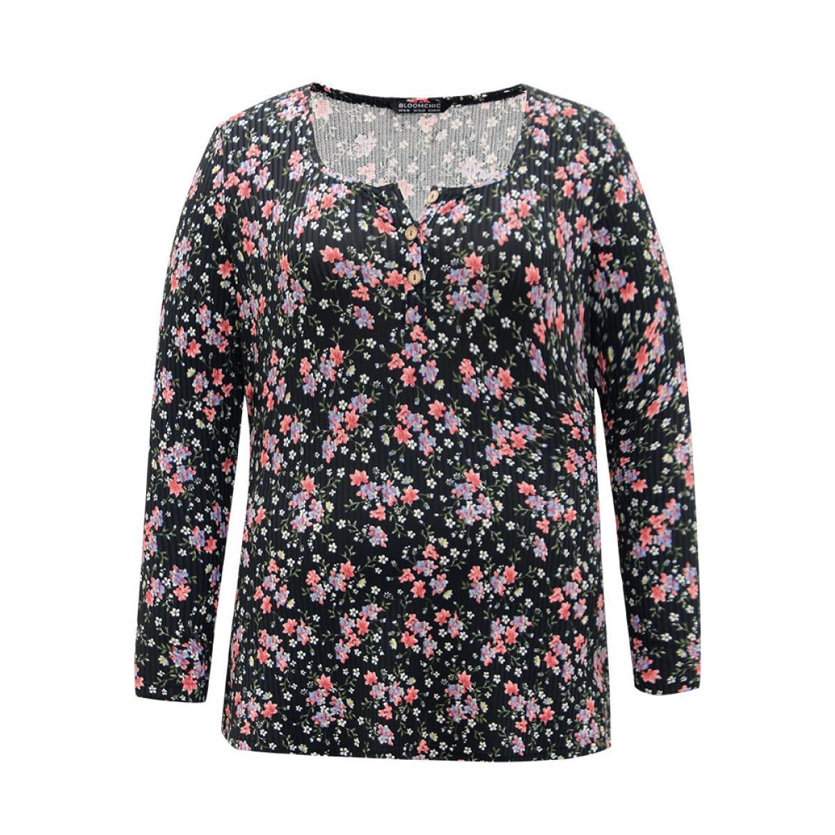 Plus Size Ditsy Floral Square Neck Button Up T-shirt Black Women Elegant Printed Ditsy Floral Square Neck Everyday T-shirts BloomChic 18-20/2X Product Image