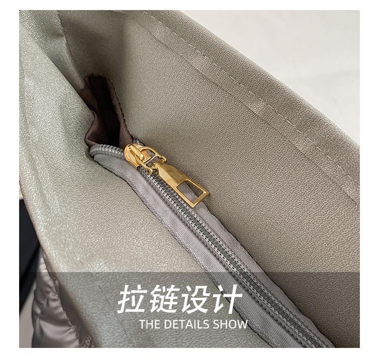 Plain Quilted Tote Bag Product Image