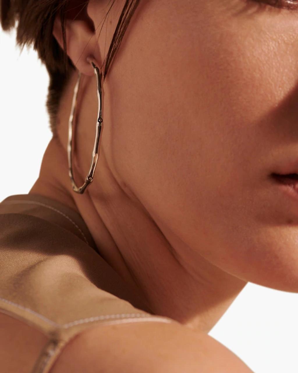 JOHN HARDY Bamboo Large Continuous Hoop Earrings In Silver Product Image