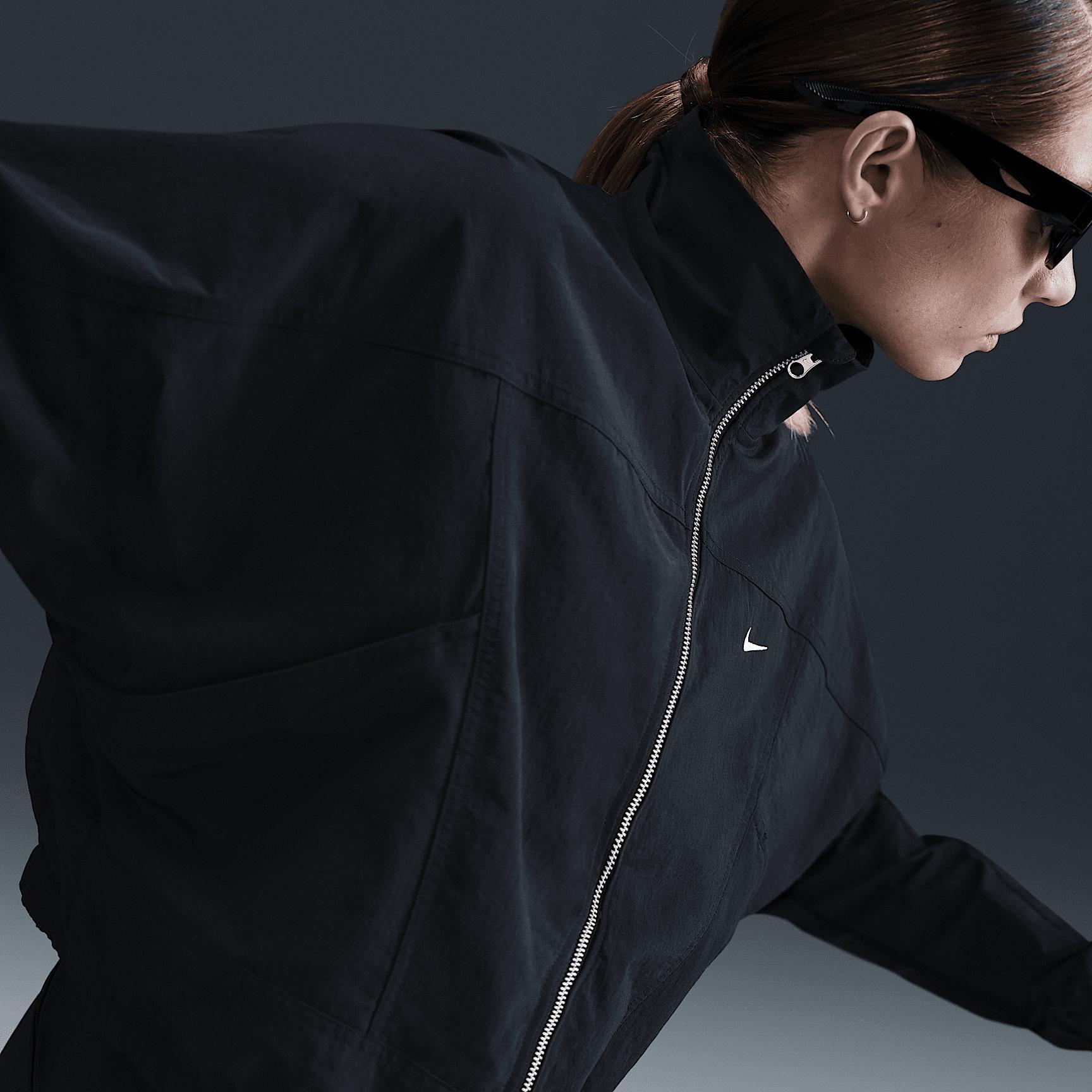 Nike Sportswear Everything Wovens Women's Oversized Repel UV Protection Jacket Product Image