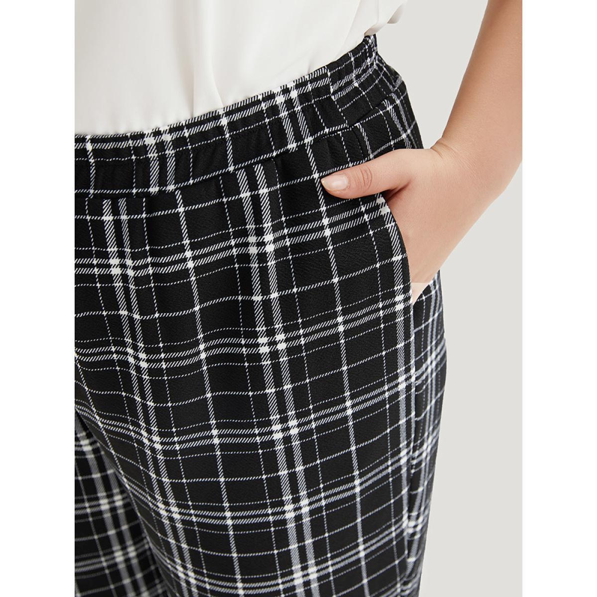 Plus Size Plaid Elastic Waist Straight Leg Pants Women Black Work From Home Straight Leg High Rise Work Pants BloomChic 26/4X Product Image