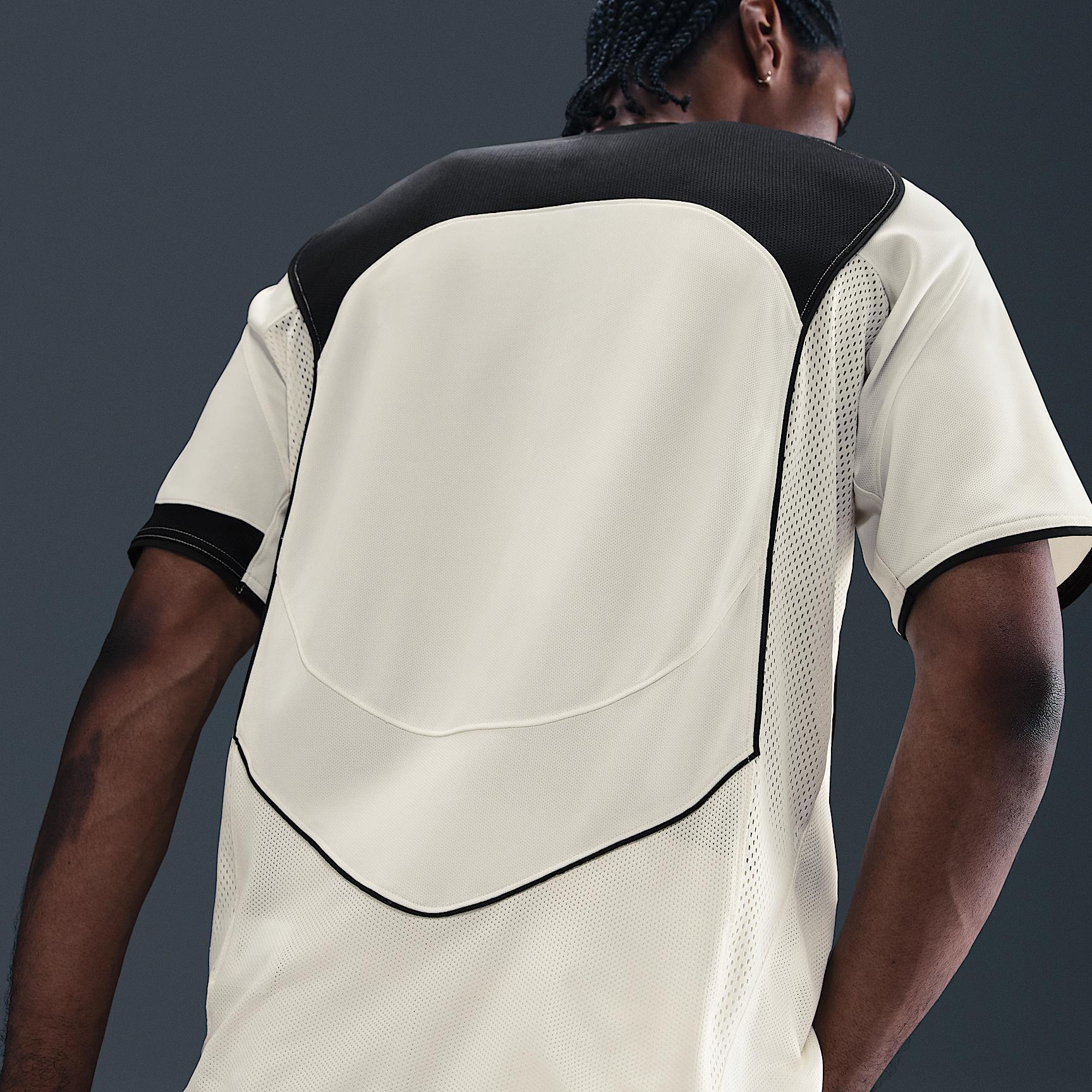 Nike Total 90 Men's Dri-FIT Short-Sleeve Soccer Jersey Product Image