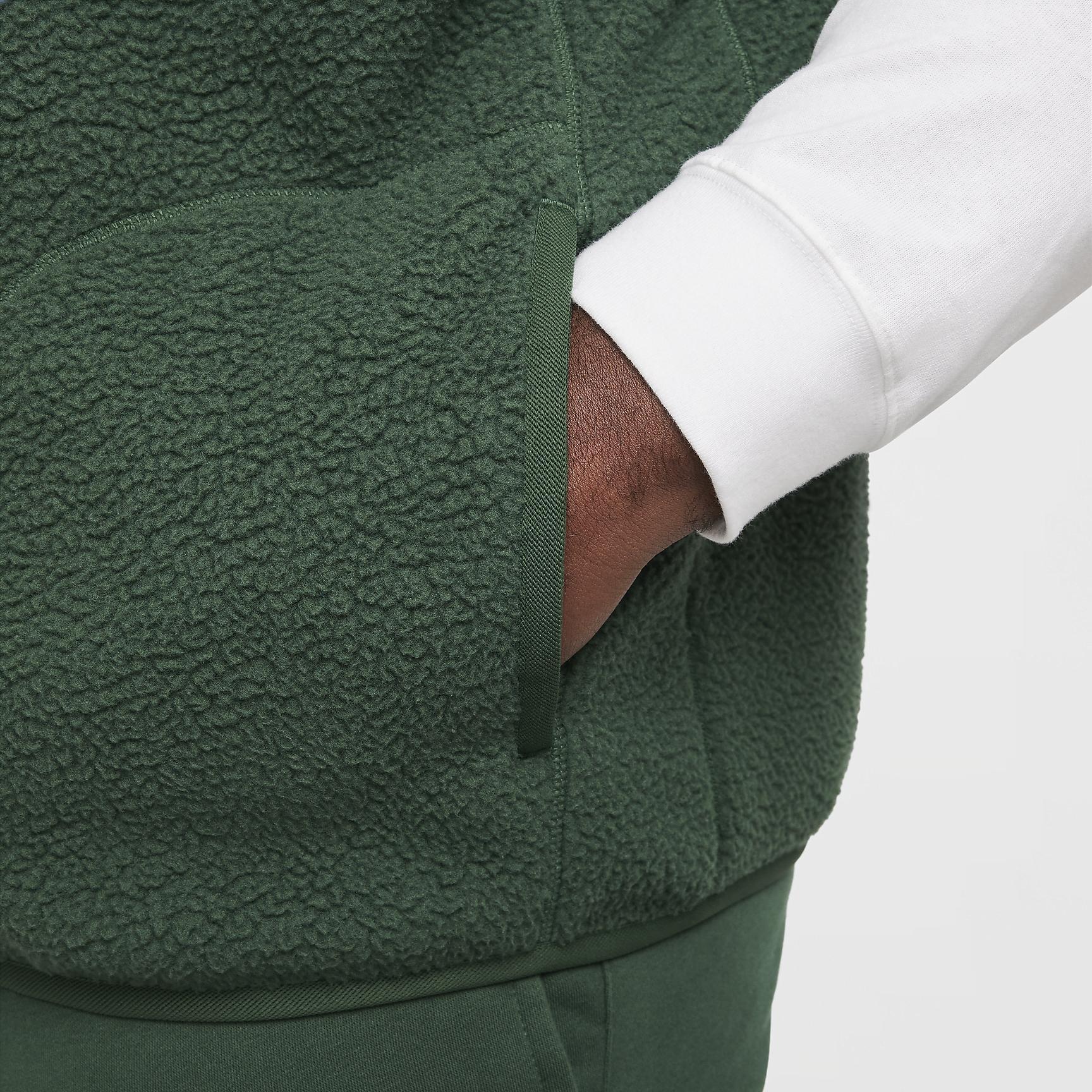 Nike Sportswear Club Men's Winterized Vest Product Image