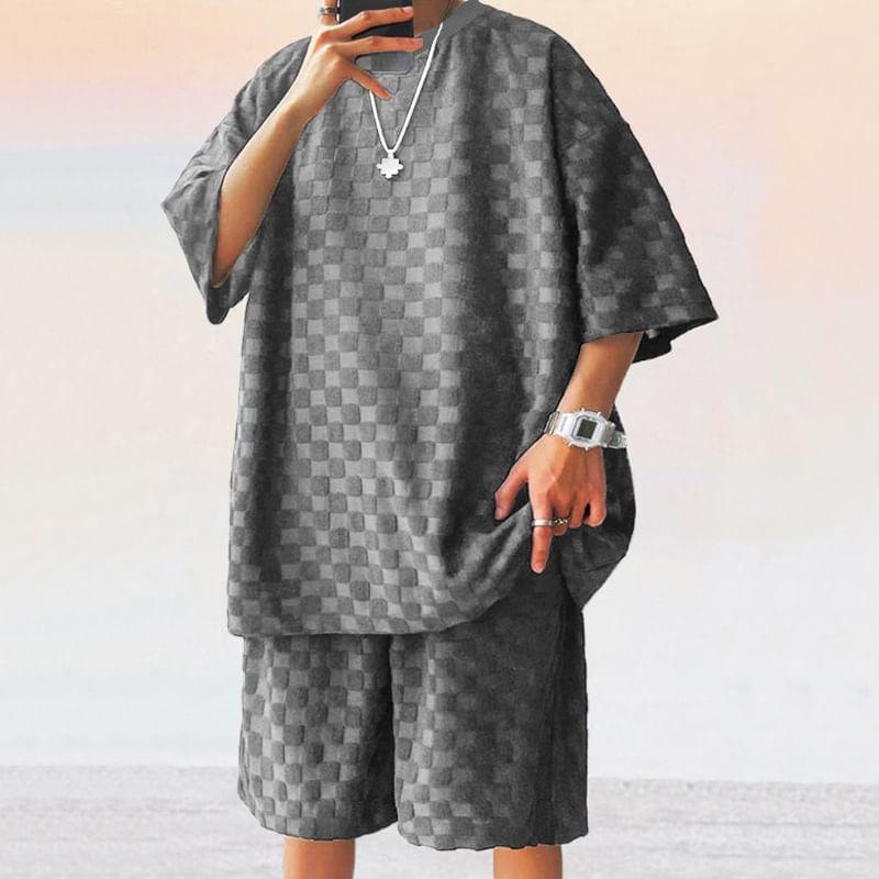 Set: 3/4-Sleeve Crew Neck Checkerboard T-Shirt + Drawstring Waist Wide Leg Sweat Shorts Product Image