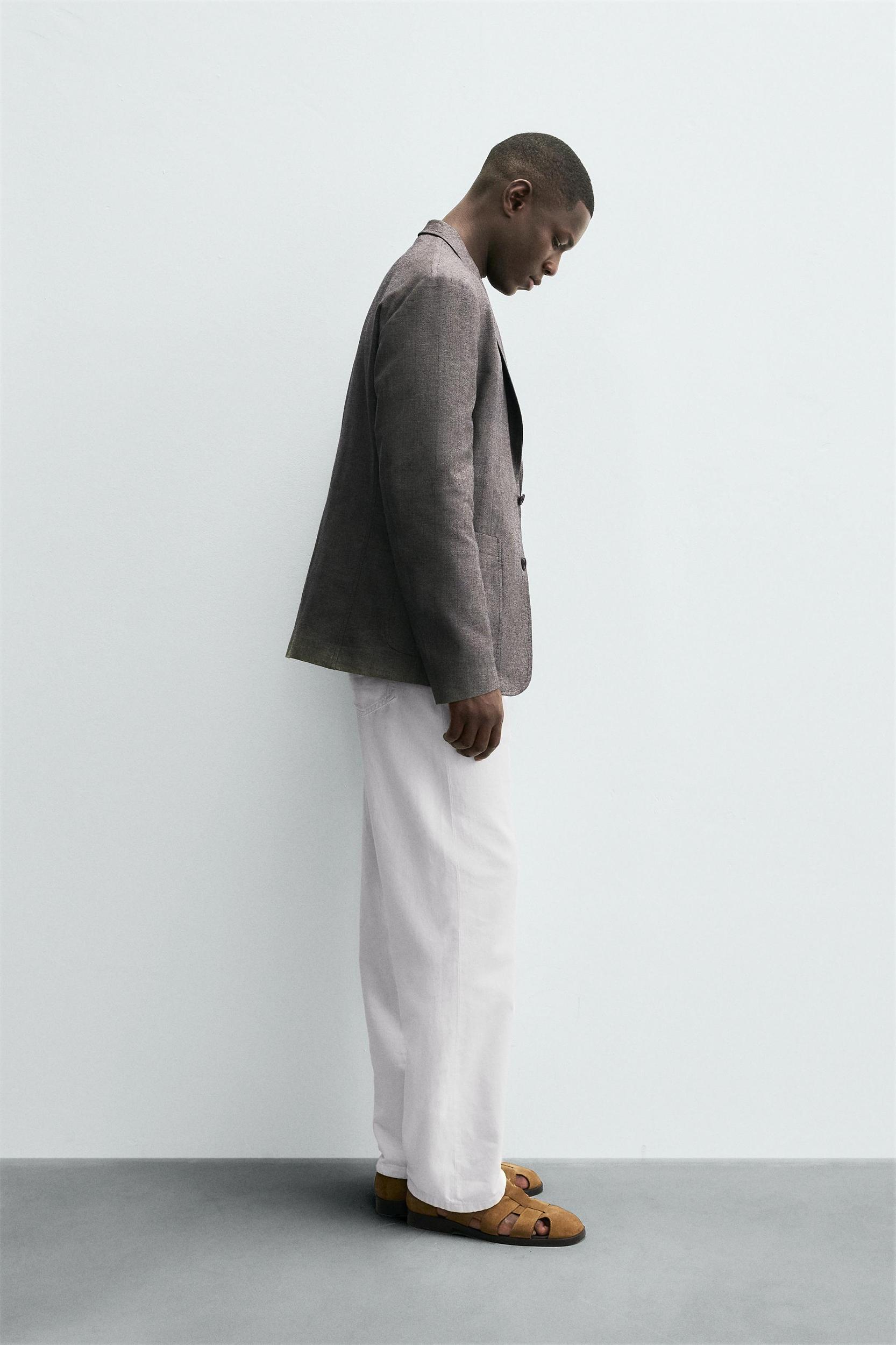 HERRINGBONE TEXTURED BLAZER Product Image