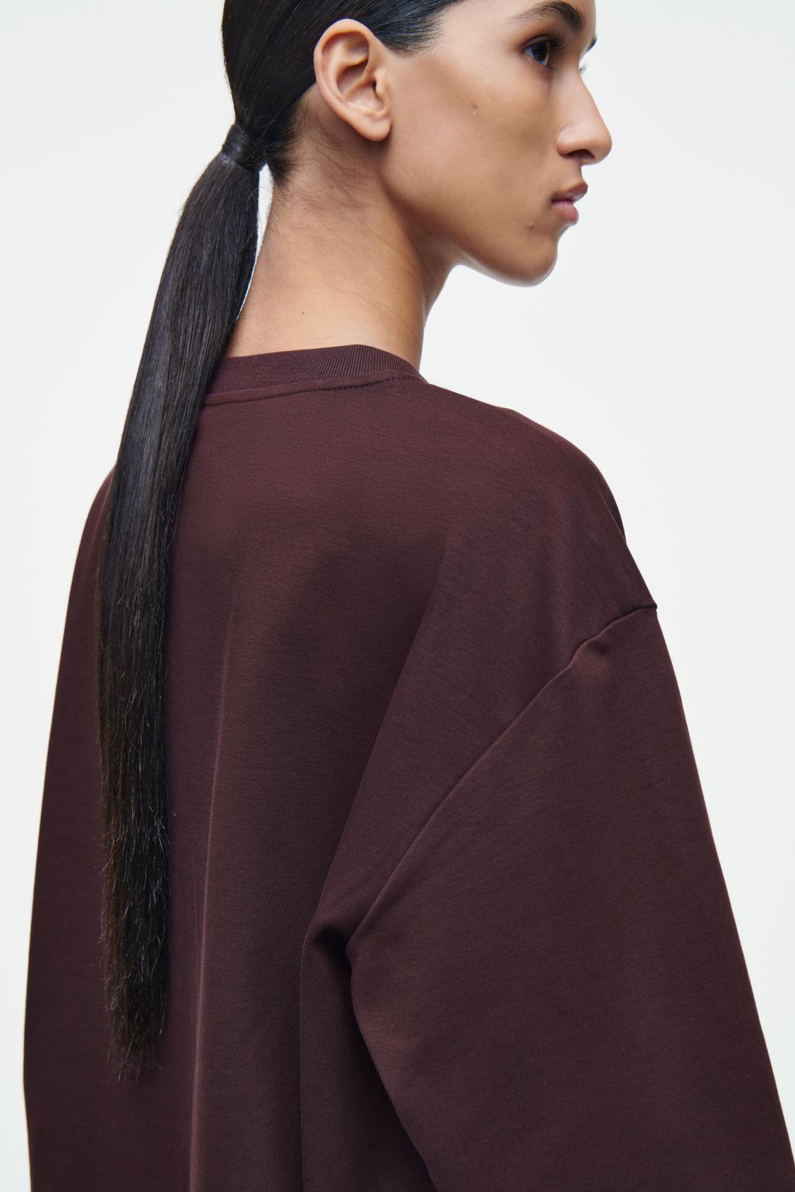 OVERSIZED COTTON T-SHIRT Product Image