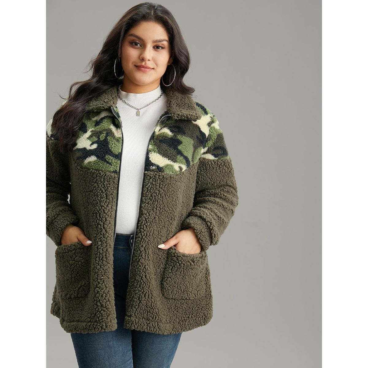 Plus Size Camo Patchwork Zipper Pocket Teddy Jacket Women ArmyGreen Contrast Pocket Dailywear Jackets BloomChic 28/5X Product Image