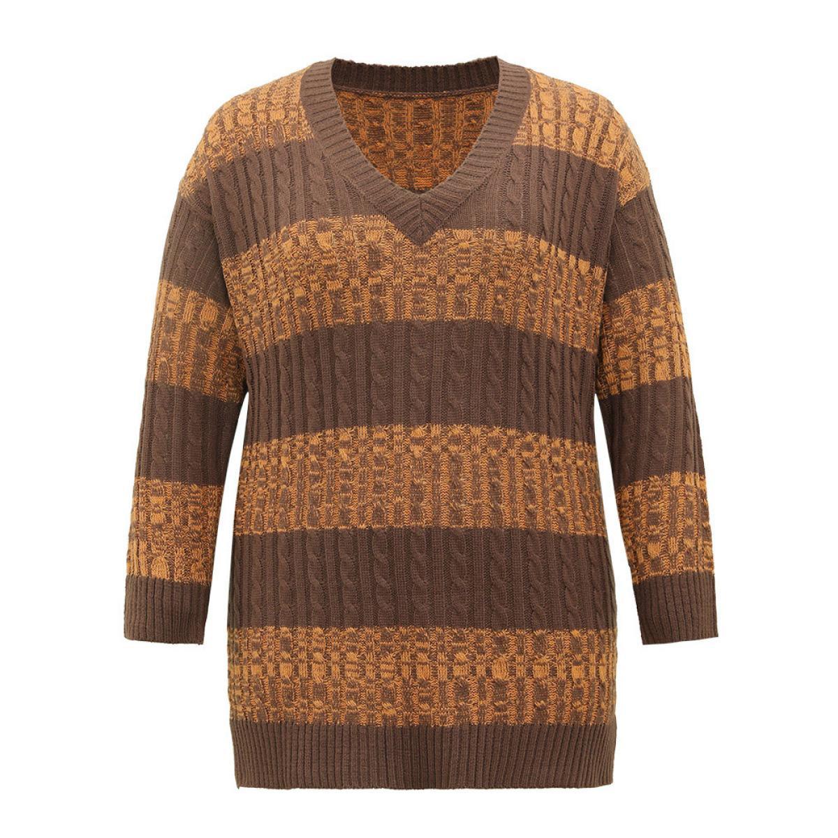 Plus Size Halloween Colorblock Plisse Split Side Pullover Bronze Women Casual Loose Long Sleeve V-neck Festival-Halloween Pullovers BloomChic 26/4X Product Image