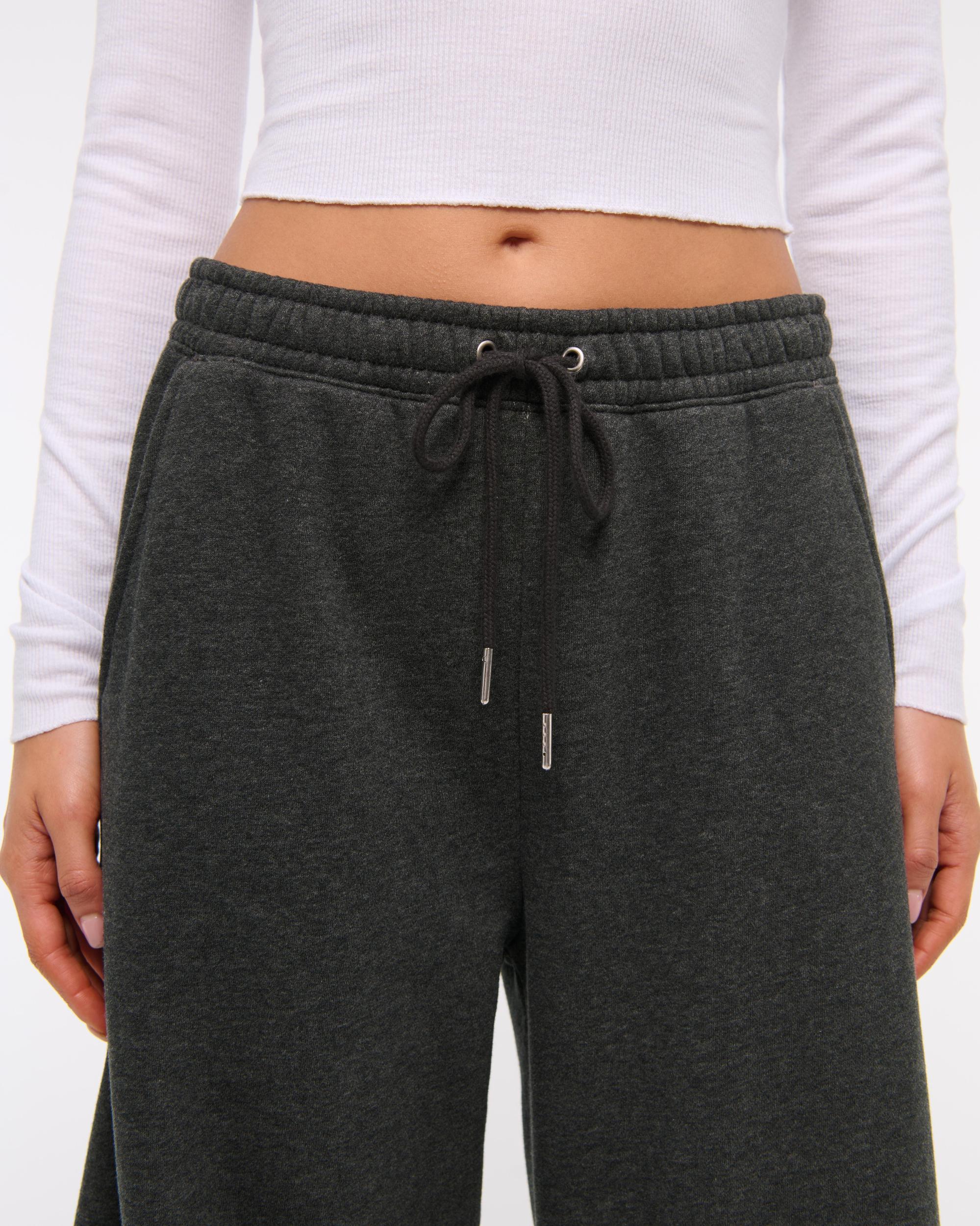 Mid Rise Barrel Sweatpant Product Image