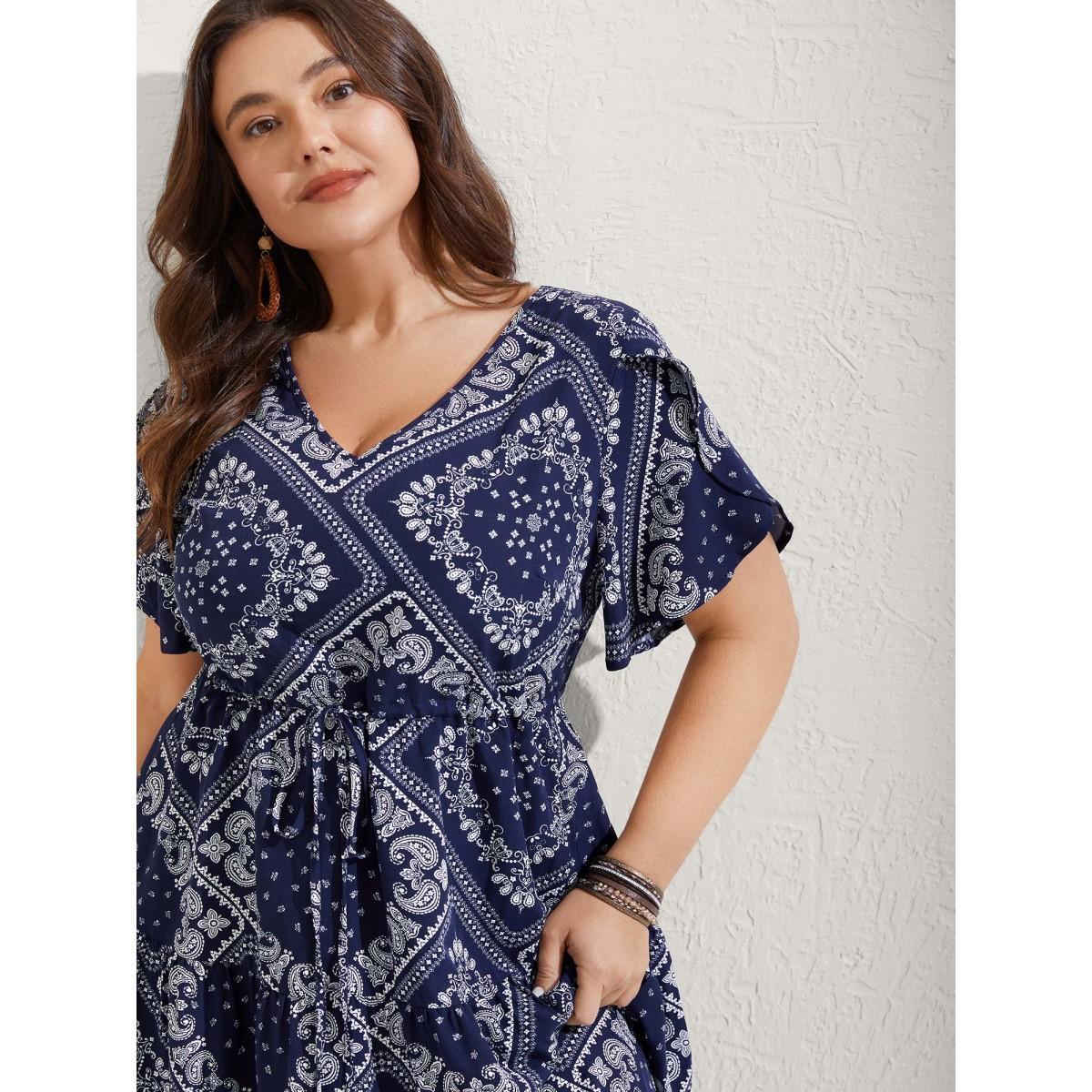 Plus Size Paisley Print Waist Drawstring Midi Dress Navy Women Petal edge V-neck Short sleeve Curvy BloomChic 14-16/1X Product Image
