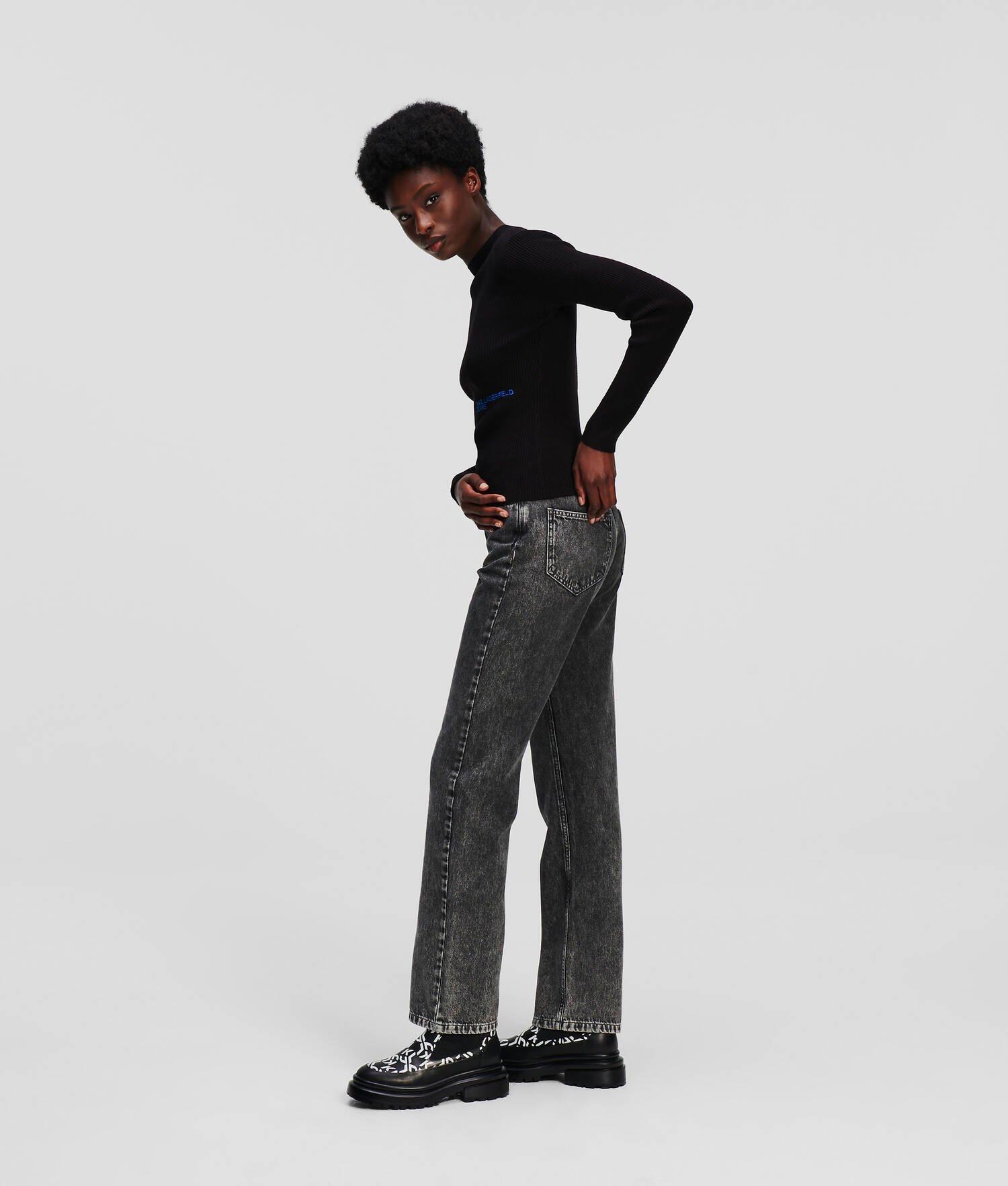 KLJ FITTED SWEATER Product Image