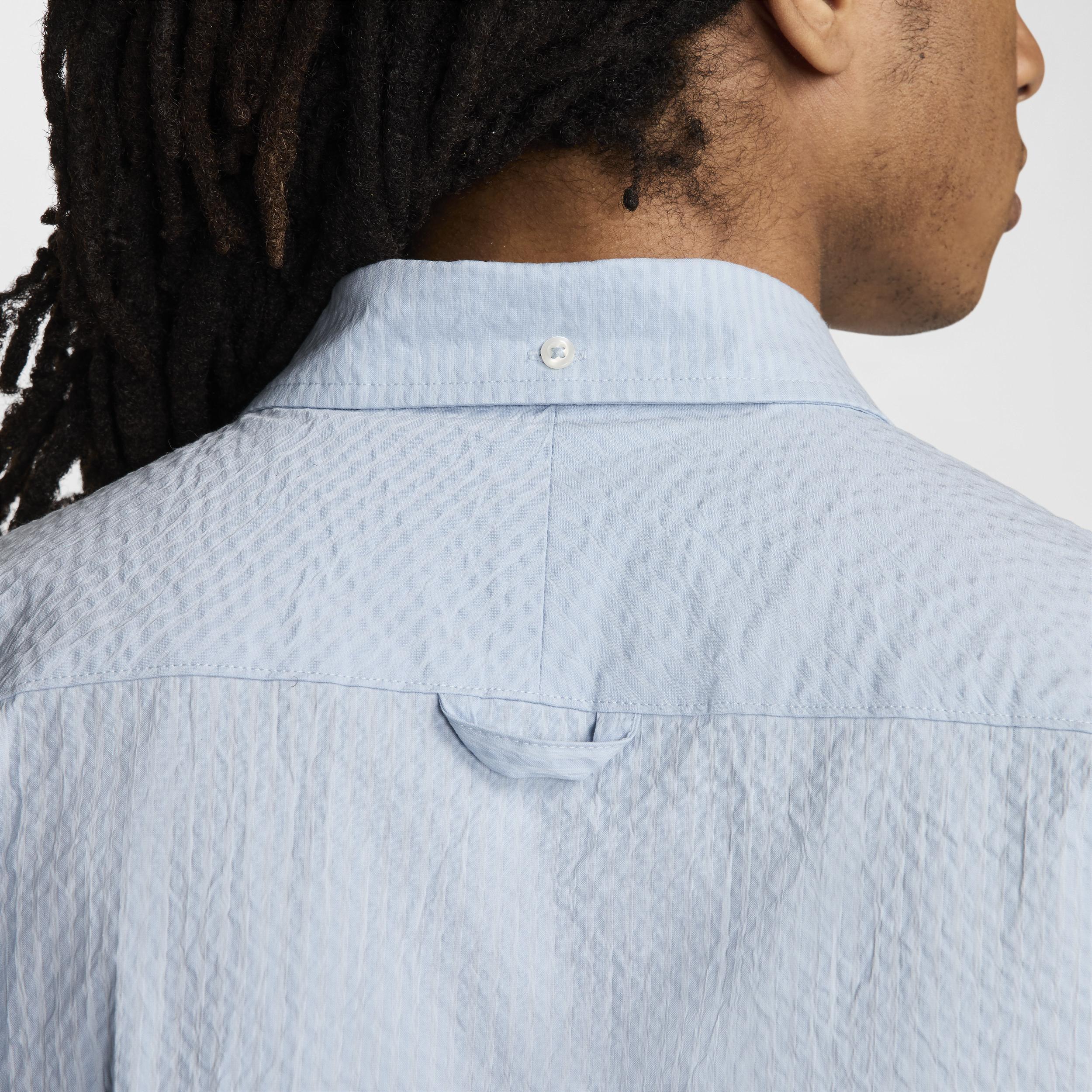 Nike Life Men's Short-Sleeve Seersucker Button-Down Shirt Product Image