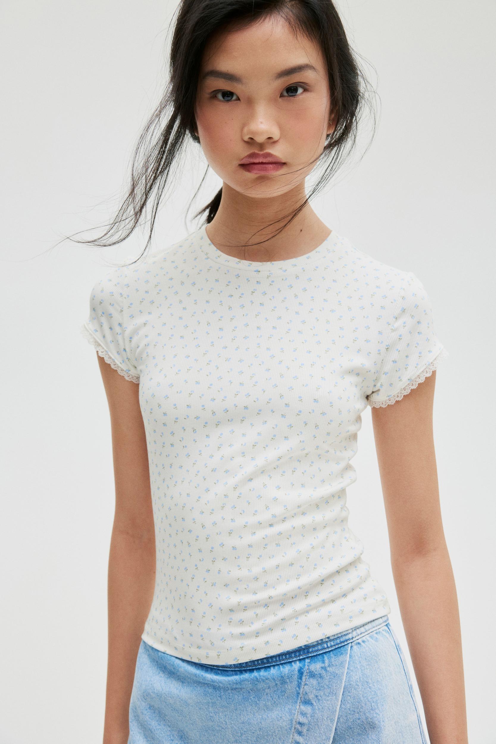 Lace-Trimmed Ribbed T-Shirt Product Image