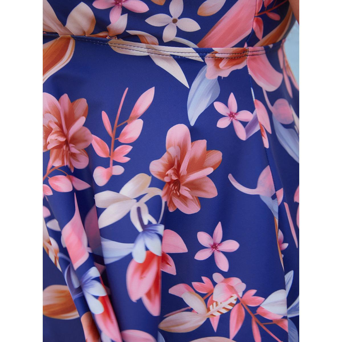 Plus Size Floral Print A Line Hanky Hem Tankini Top Women's Swimwear Blue Vacation Adjustable Straps High stretch Bodycon V-neck Curve Swim Tops BloomChic 30/6X Product Image