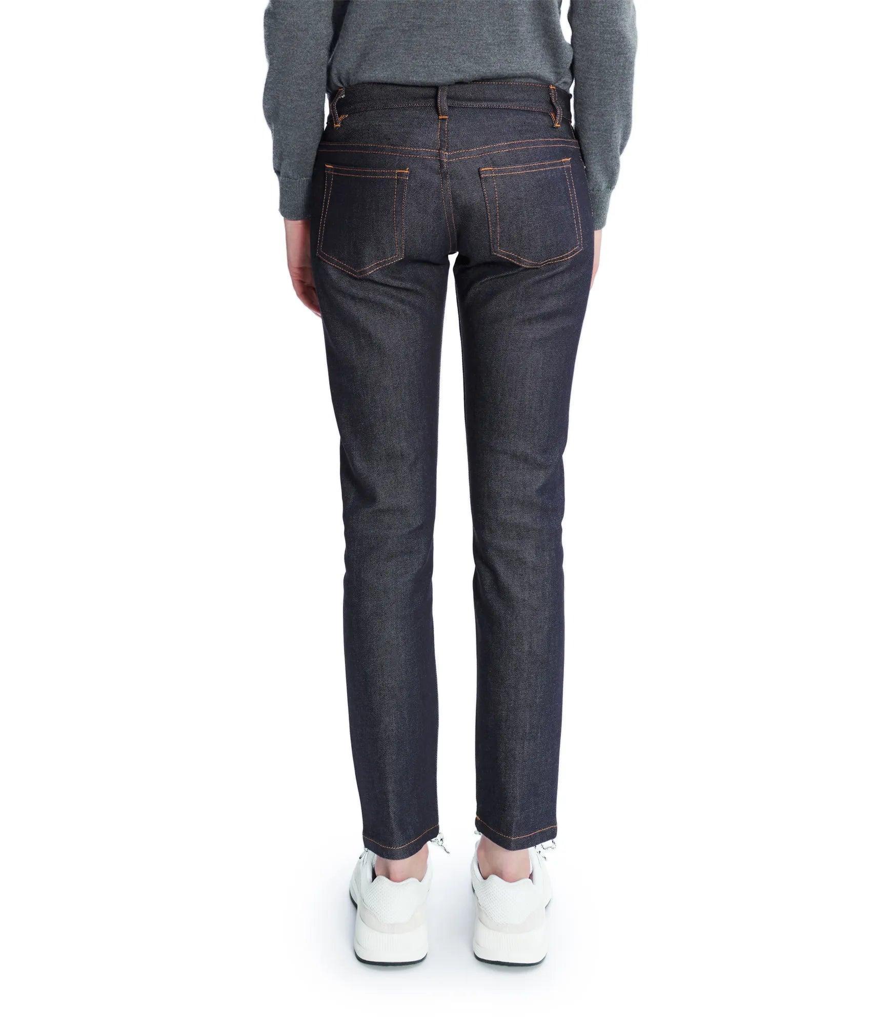 Jean Etroit Court Female Product Image