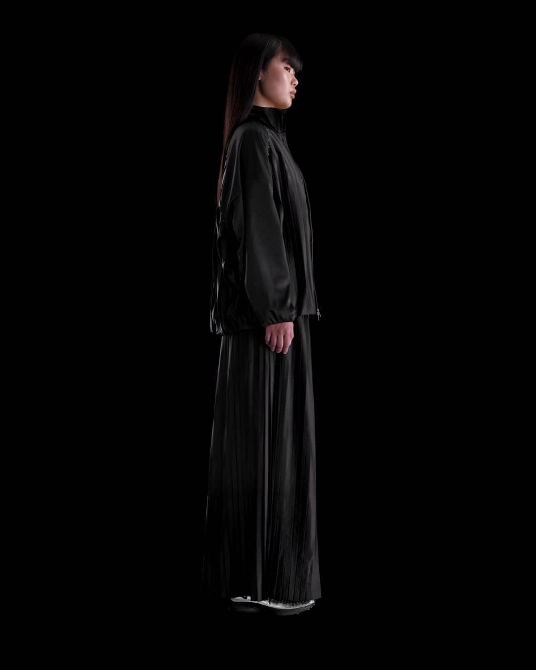 Nike Sportswear Collection Women's Mid-Rise Pleated Track Pants Product Image