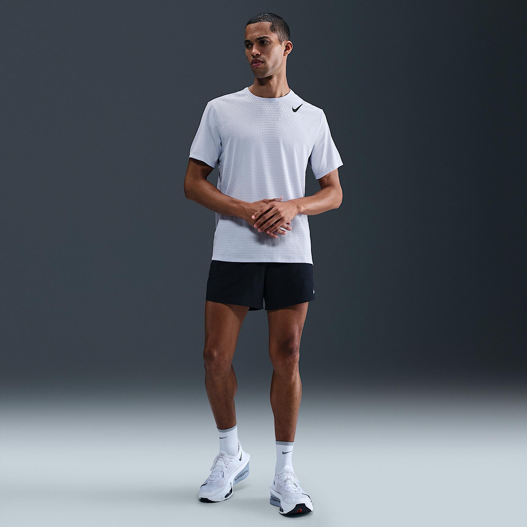 Nike AeroSwift Men's Dri-FIT ADV Short-Sleeve Running Top Product Image