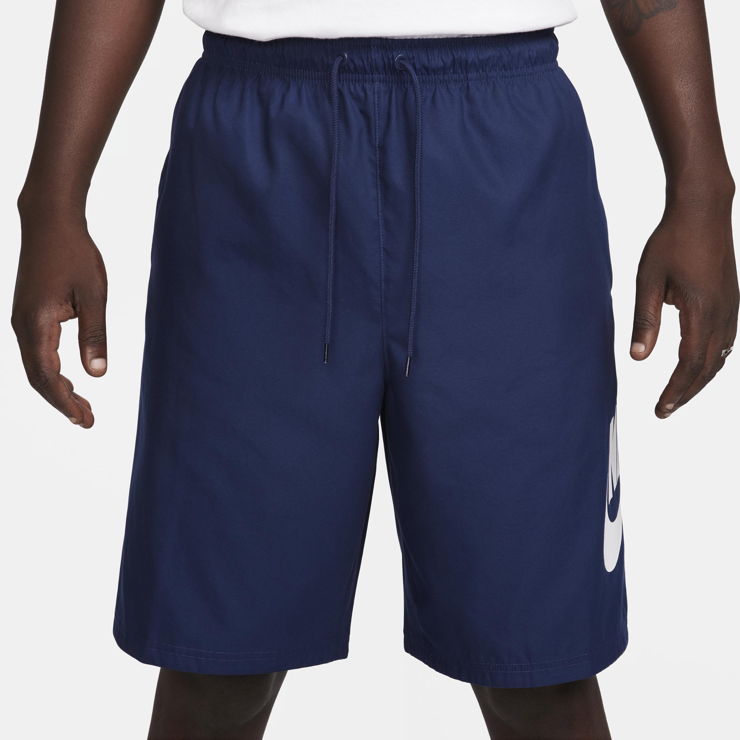 Nike Club Men's Woven Shorts Product Image